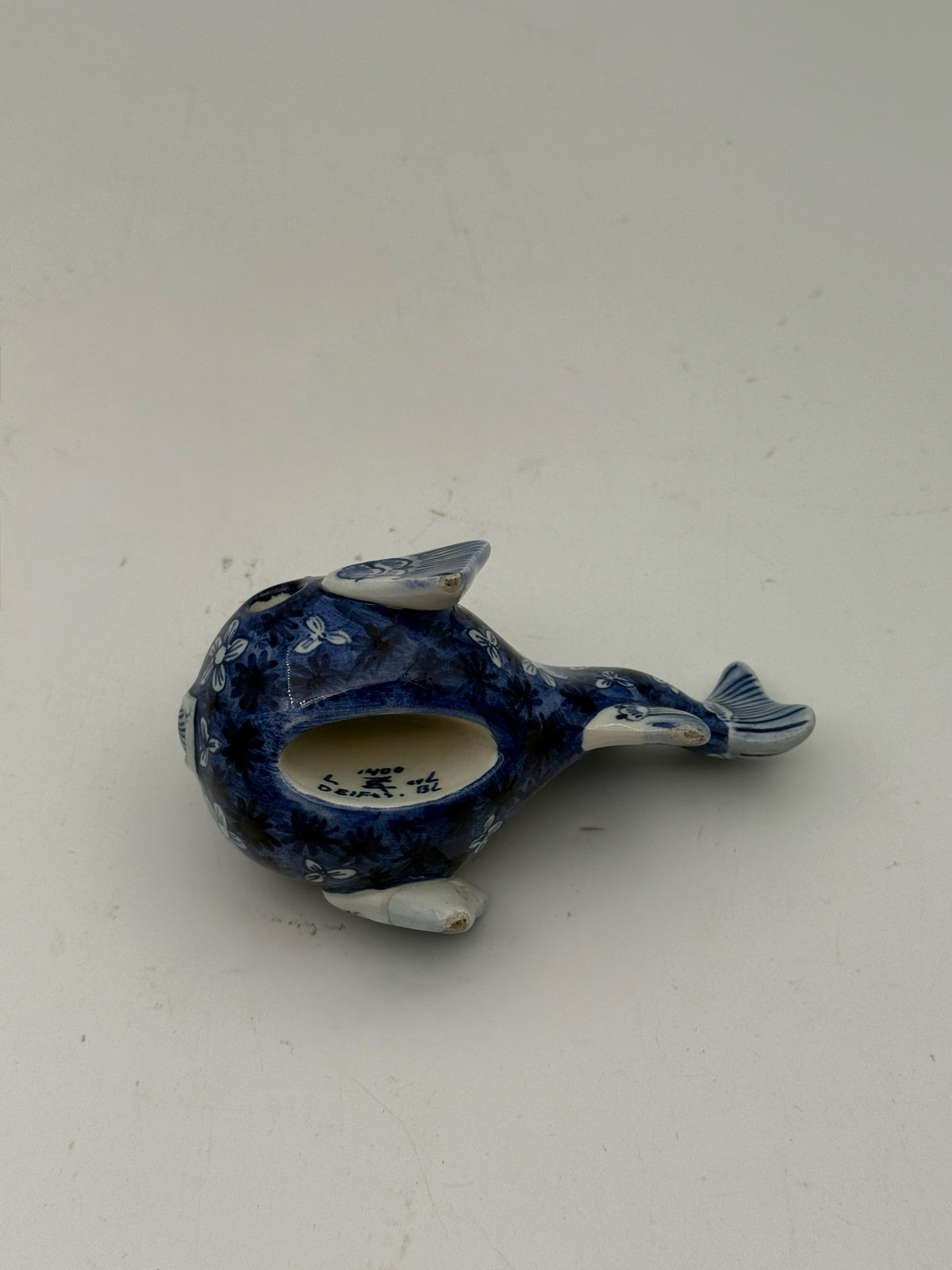Delft Blue And White Fish Flower Frog