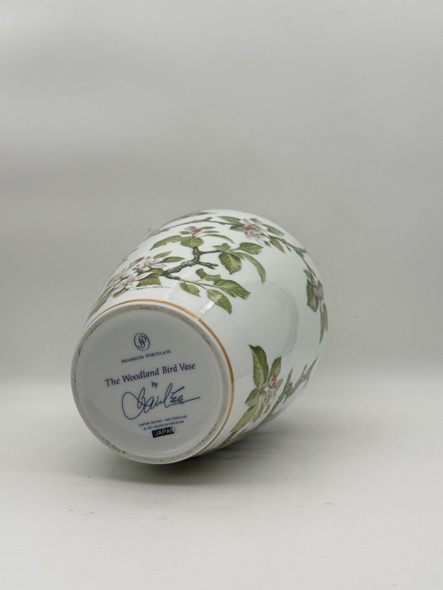 Franklin Porcelain "The Woodland Bird Vase"