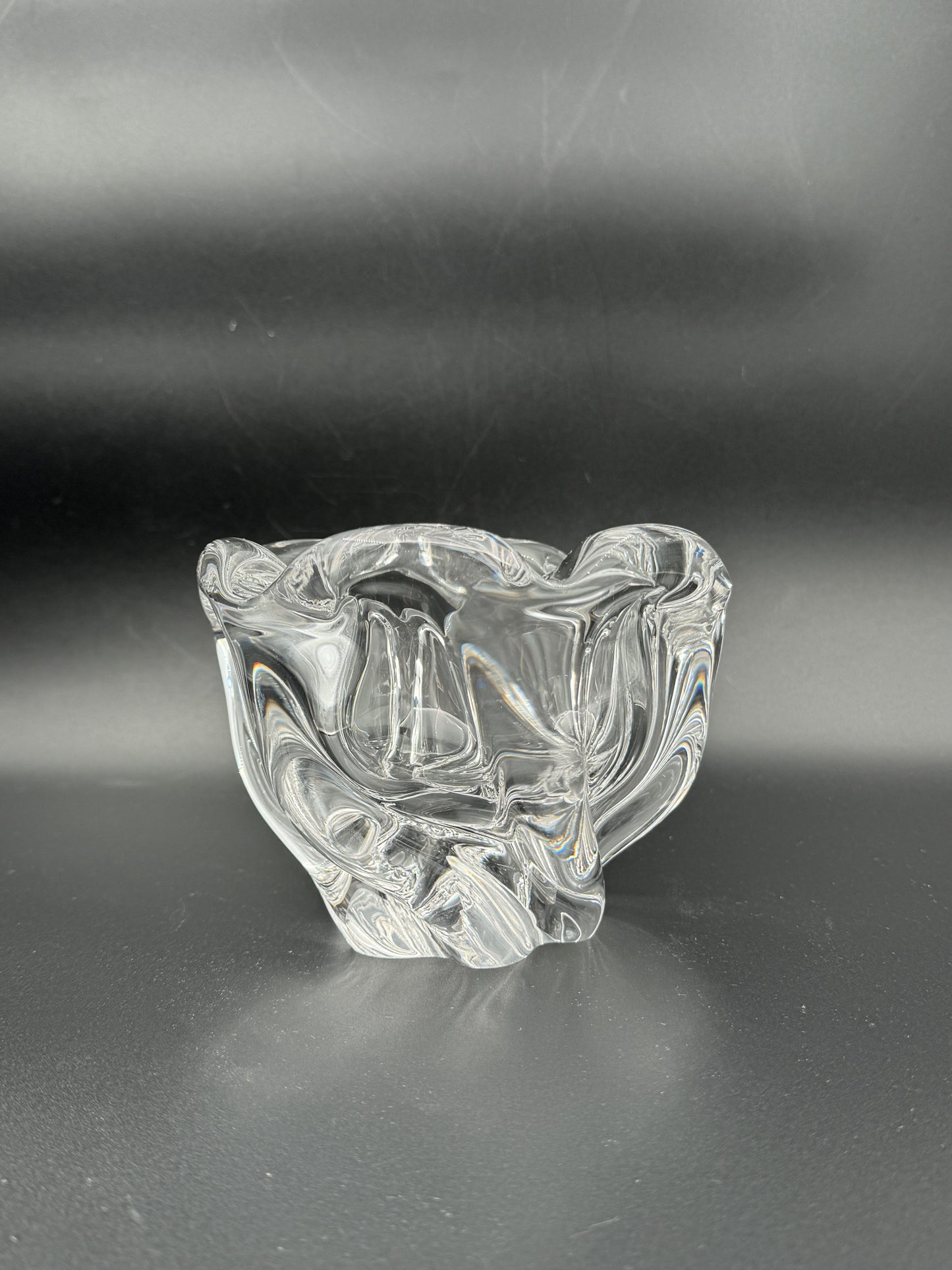 Orrefors Crystal Bowl – Organic Swirl Design