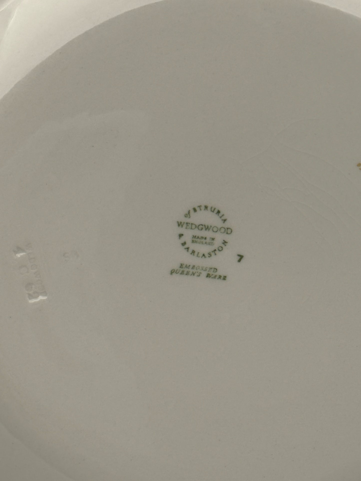 Wedgwood Lavender On Cream Set Of Five Dinner Plates