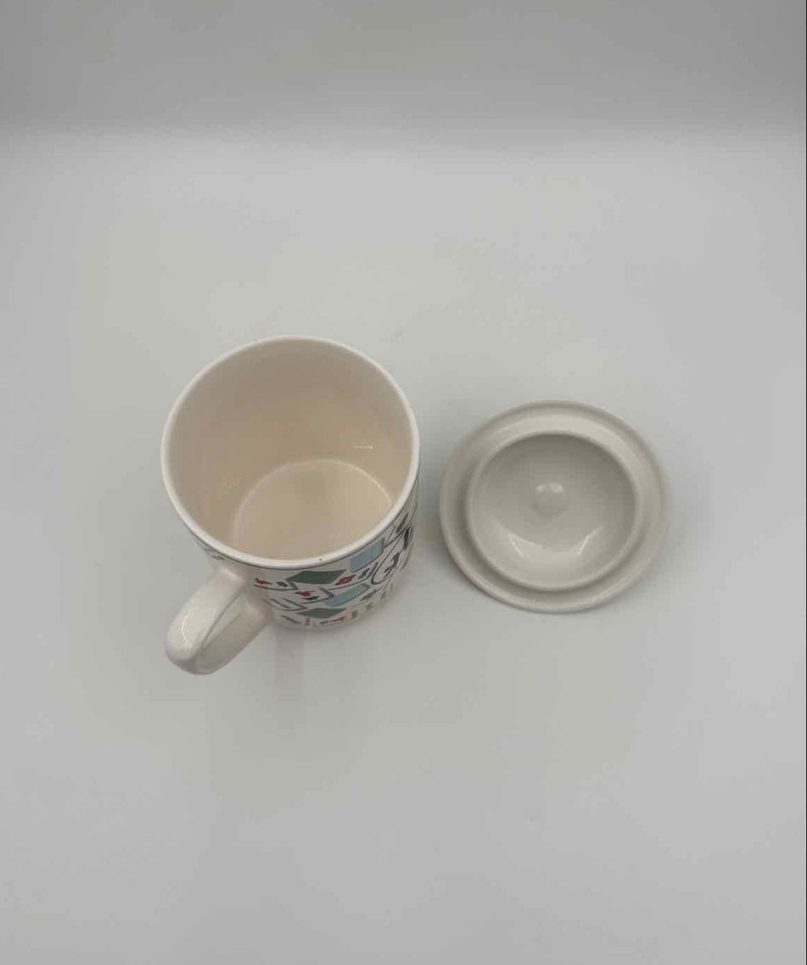 Bone China Mahjong Lidded Mugs – Set of 4 Collectible Tea Cups