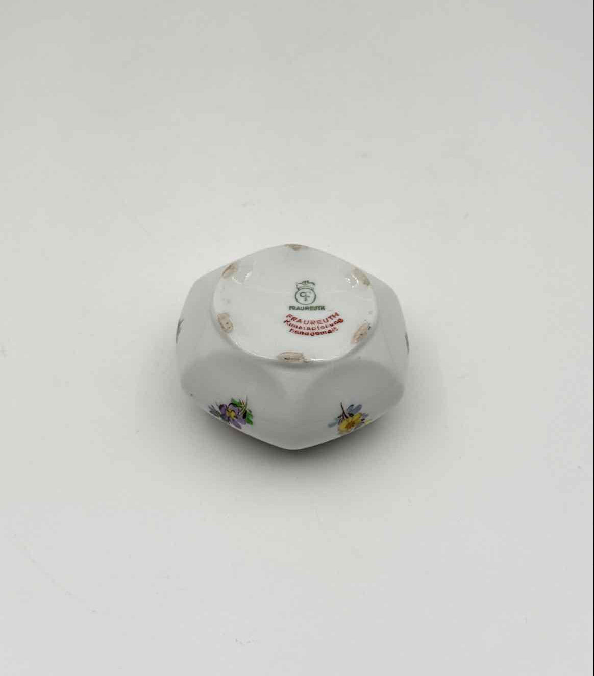 Vintage Fraureuth Hand Painted German Porcelain Vanity Box Floral Jar