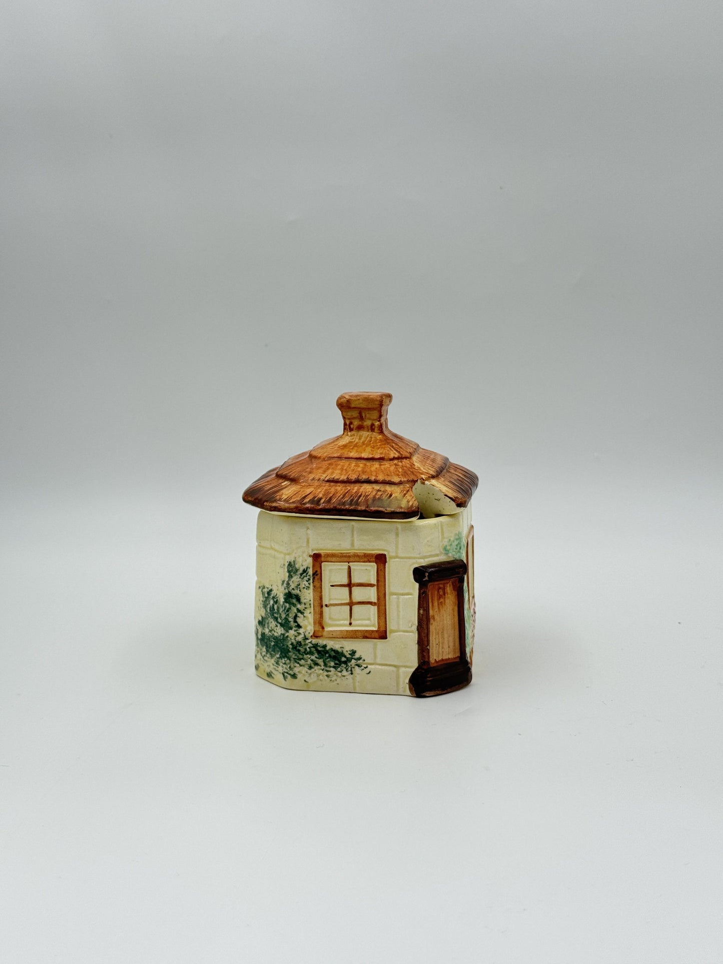 Keele Street Pottery Cottage Jam Jar with Lid – England