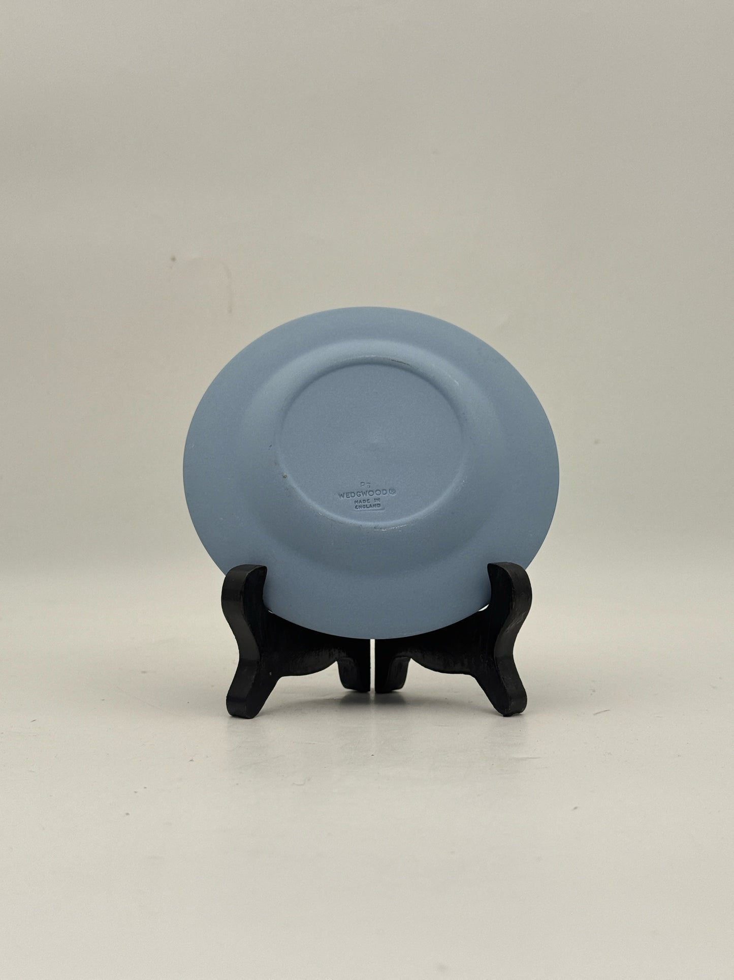 Wedgwood Longtail Bird Round Trinket Dish