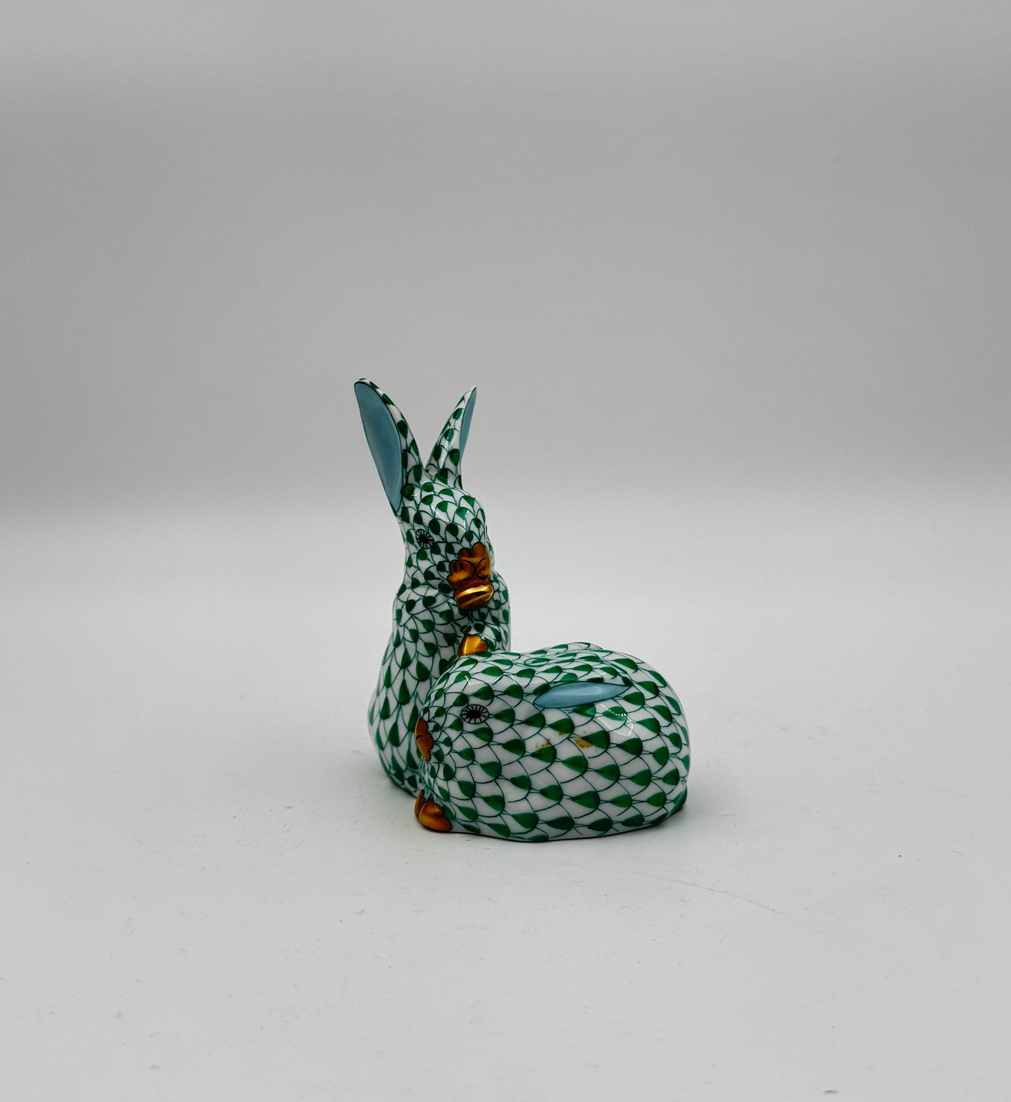 Herend Emerald Green Fishnet Pair of Bunnies