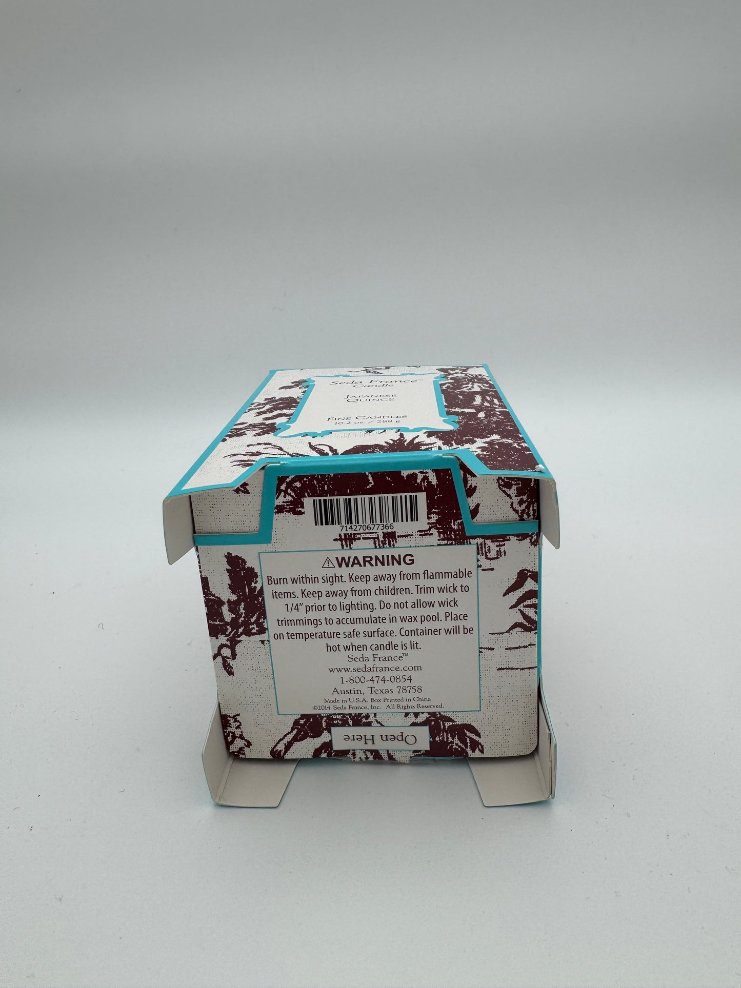 Seda France Japanese Quince Candle – Classic Toile Pagoda Box – 10.2 oz