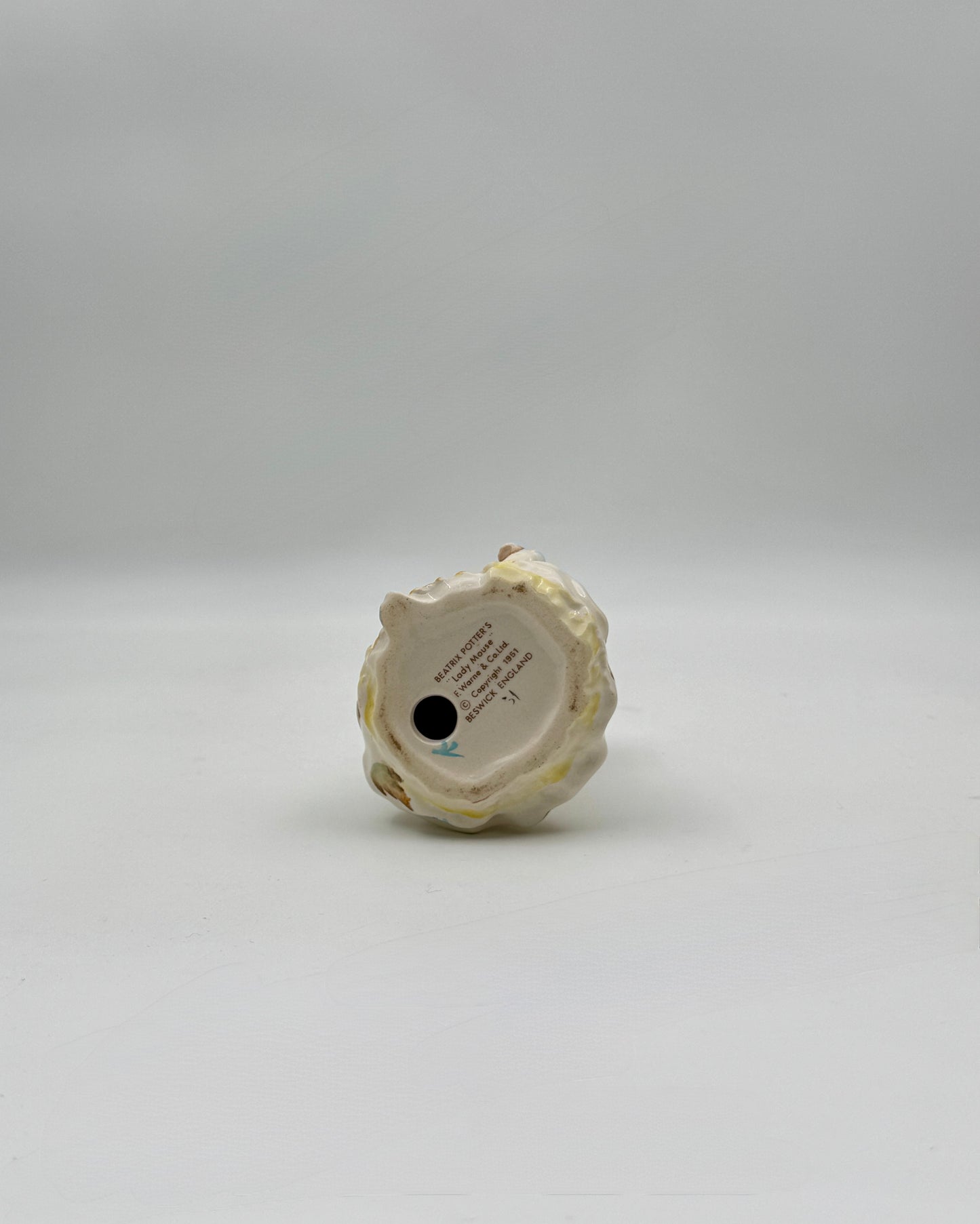 Beatrix Potter “Lady Mouse” Porcelain Figurine – Beswick England