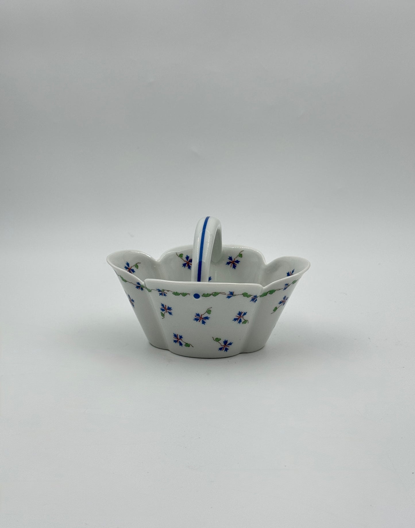 Haviland Limoges Basket – “Blue Cornflower Garland” – France