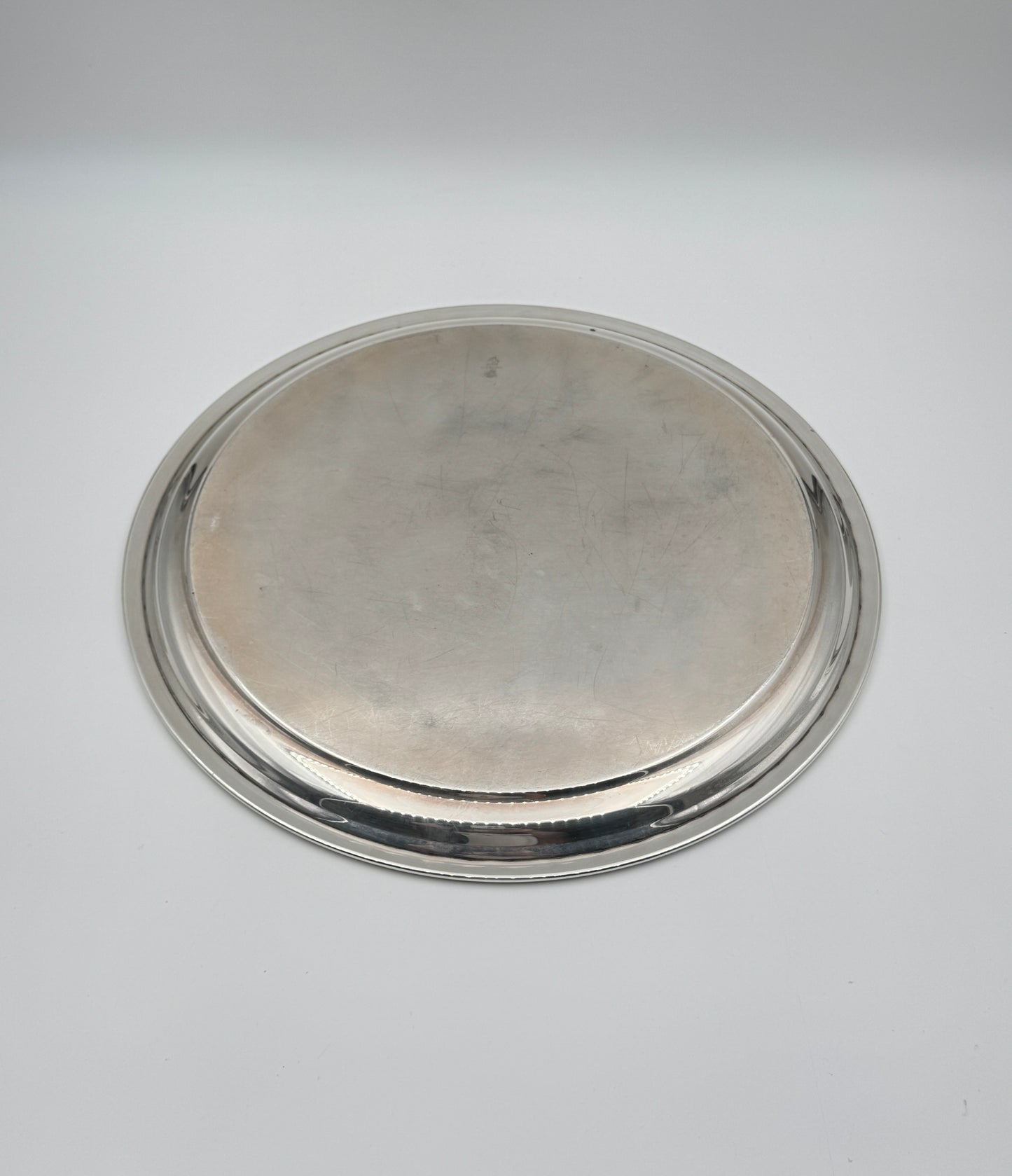 Sterling Silver Round Tray by Poole – Massachusetts – 20th Century