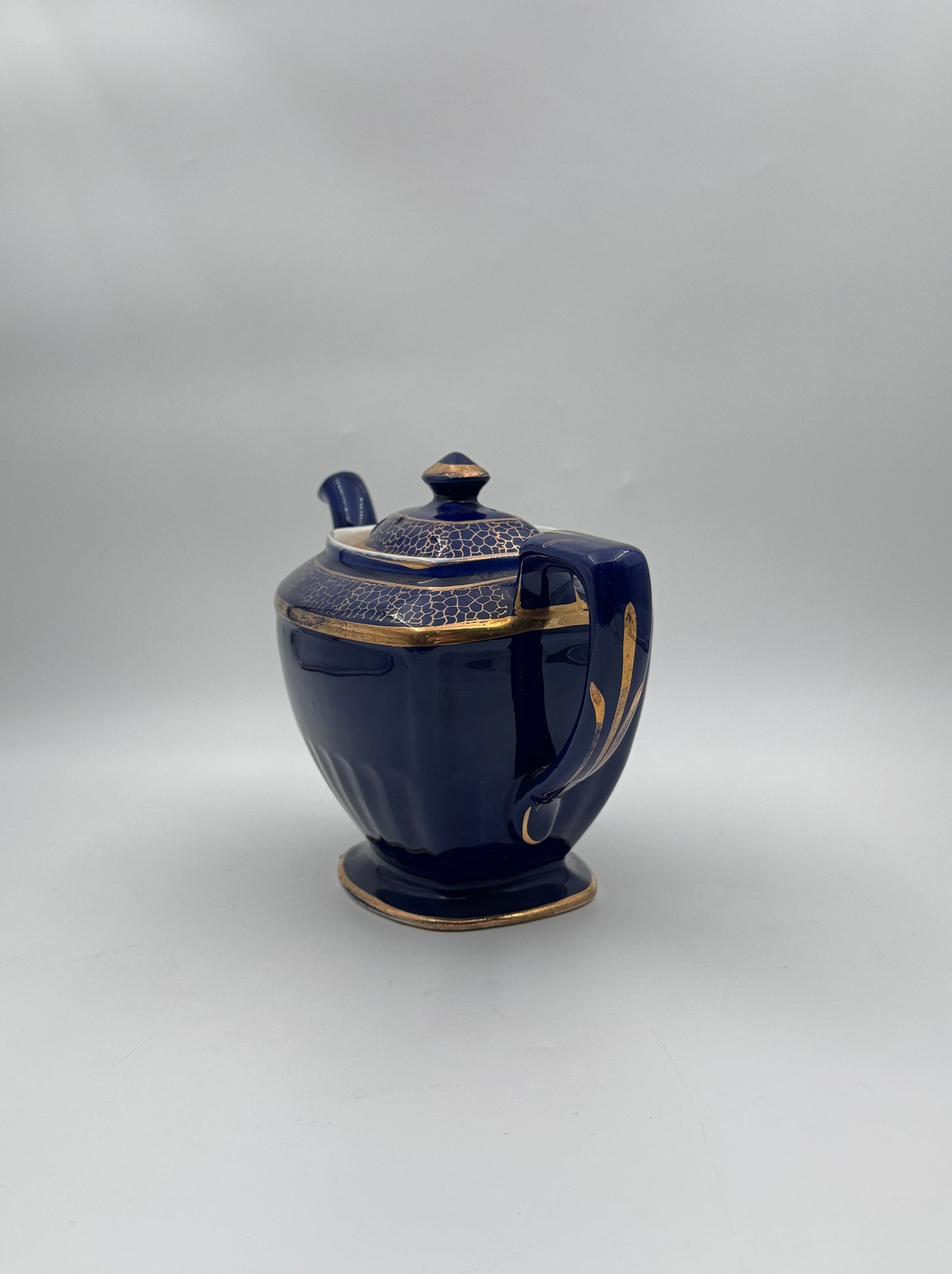 Hall China Teapot – Cobalt Blue with Gold Accents