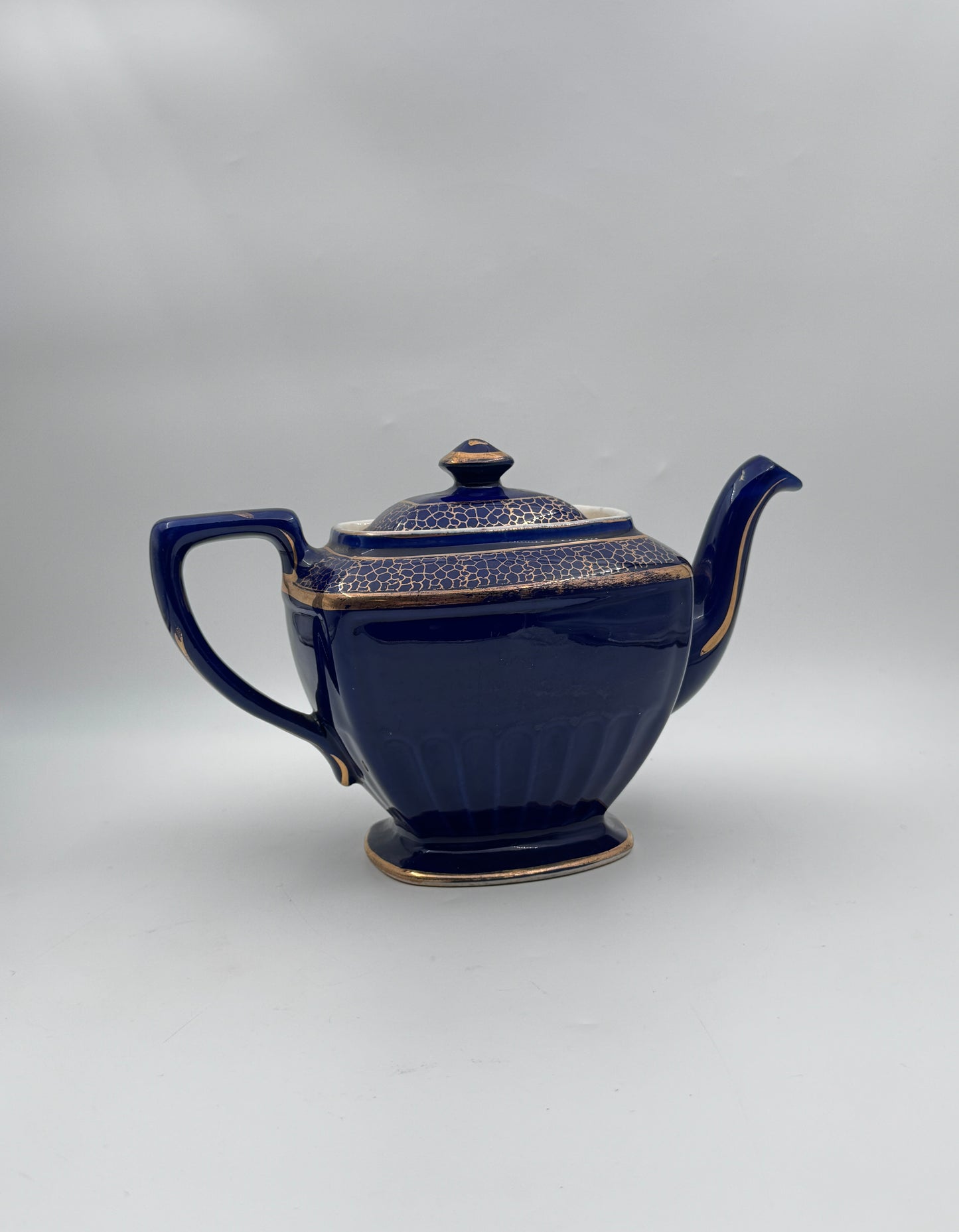 Hall China Teapot – Cobalt Blue with Gold Accents