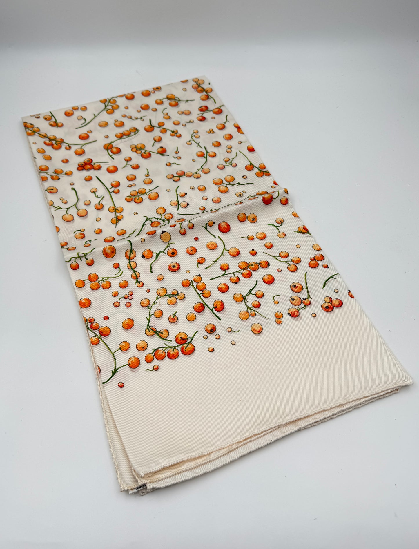 Hermès Silk Scarf “Red Berries” by Leigh P. Cooke – 35" Carre