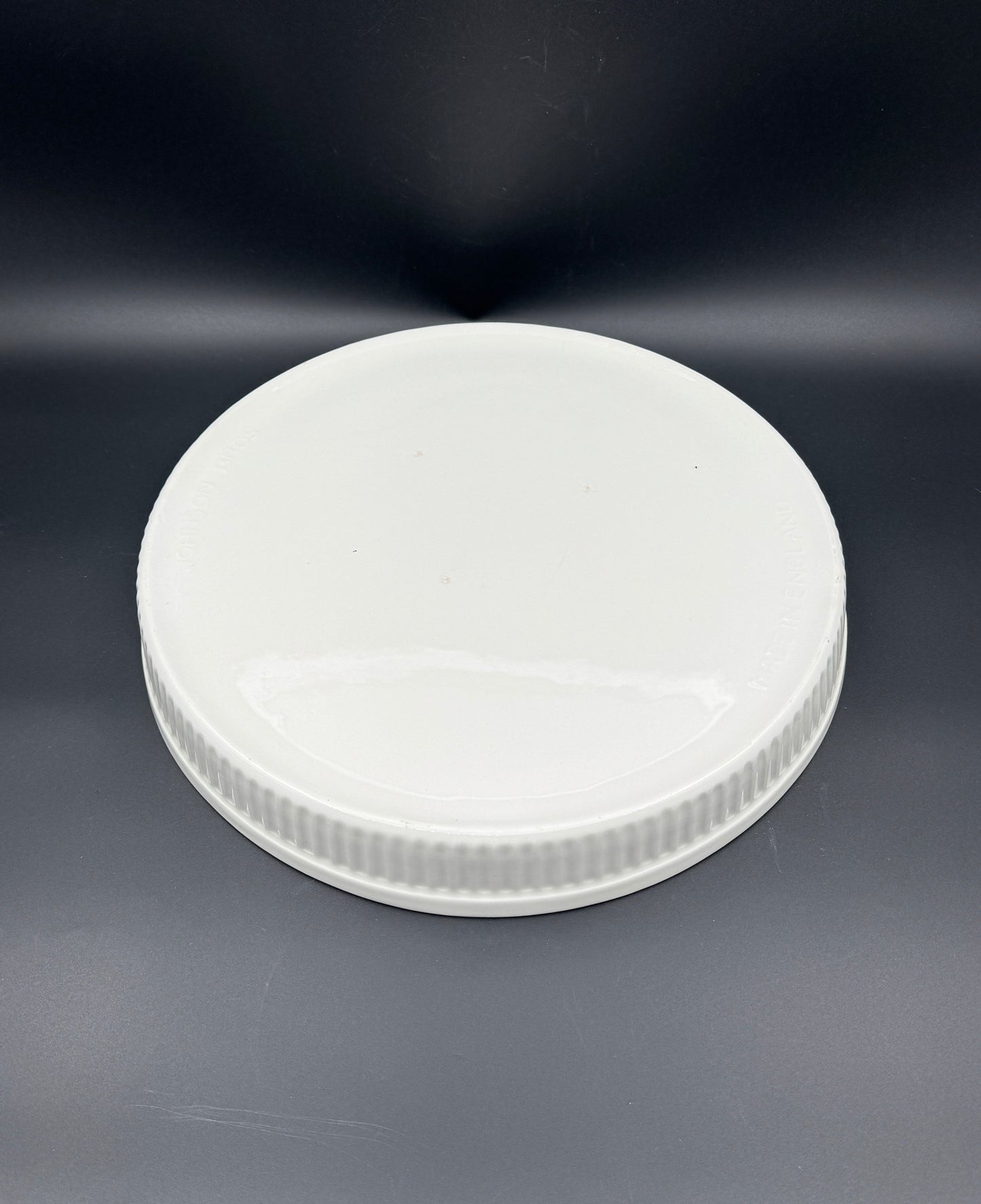 Johnson Brothers Ironstone Round Tray / Shallow Bowl – England