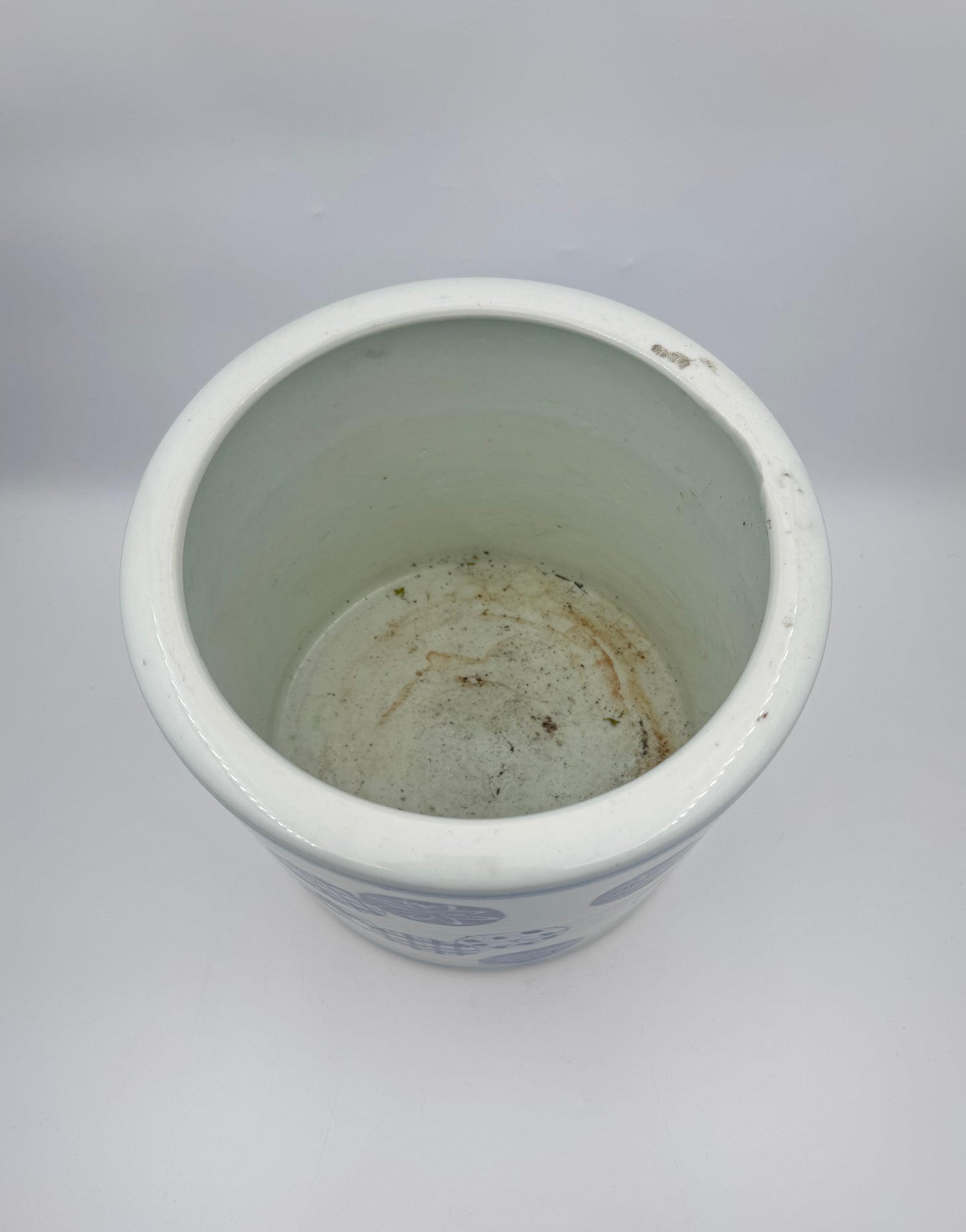 Blue and White Porcelain Planter – Circle Motif