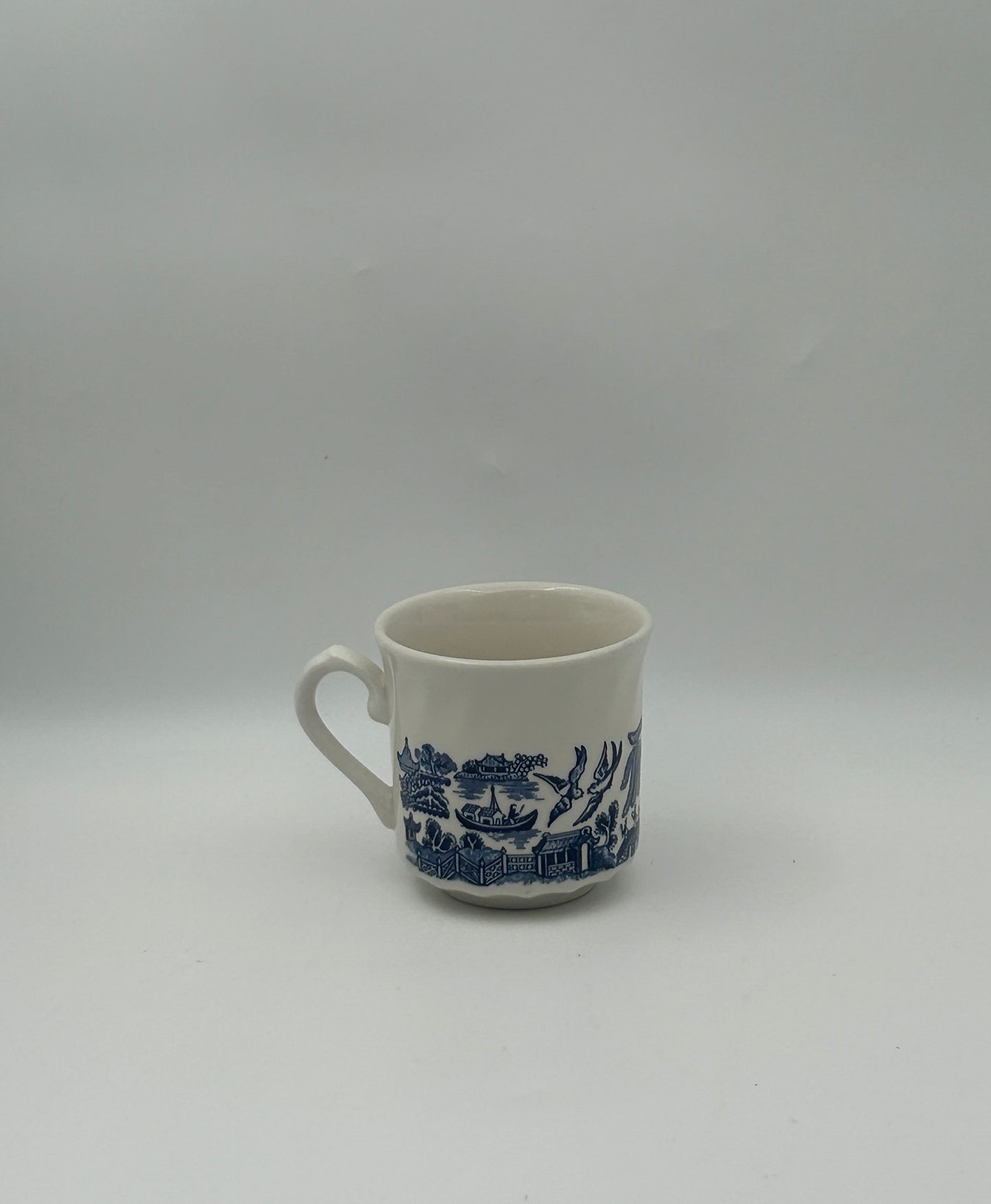 Set of 6 Blue Willow Cups – Made in England