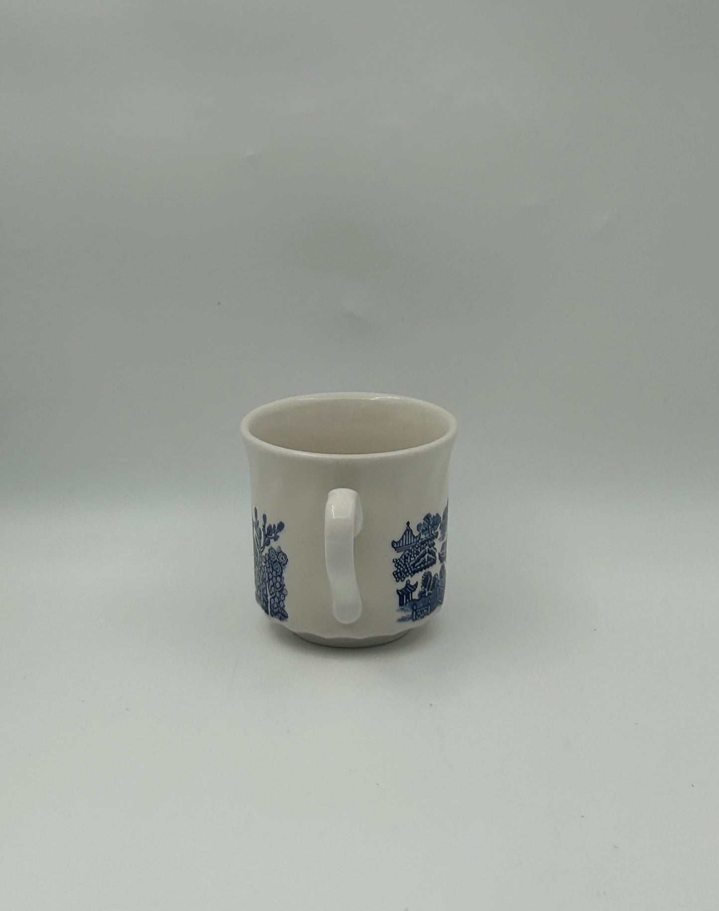 Set of 6 Blue Willow Cups – Made in England