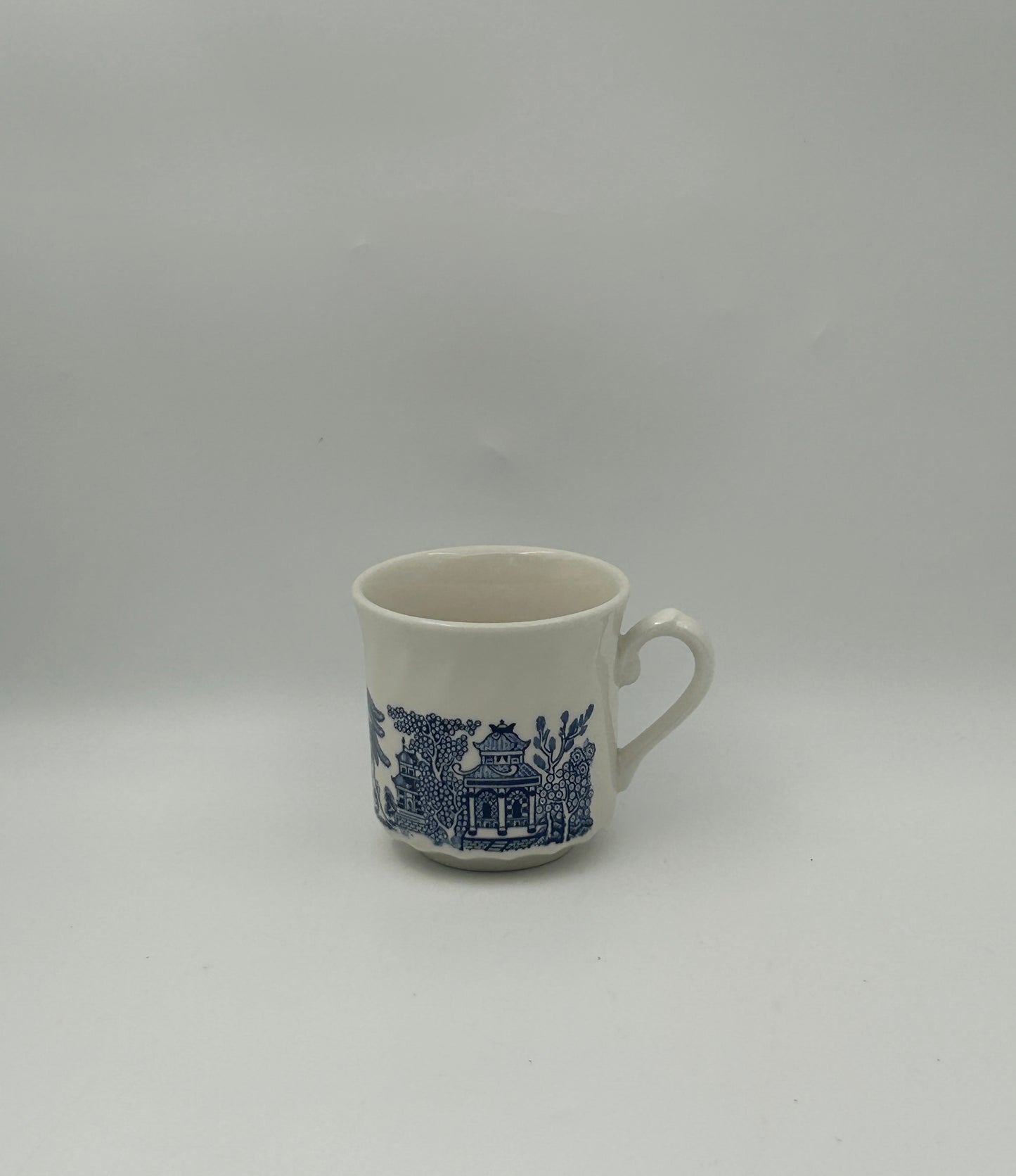 Set of 6 Blue Willow Cups – Made in England