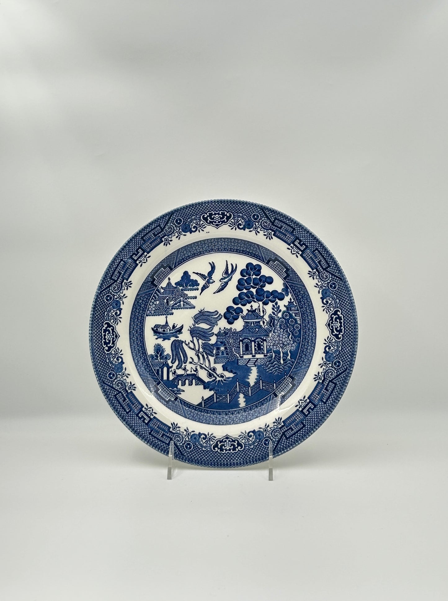 Set of 8 Churchill Staffordshire Blue Willow Dinner Plates – Made in England