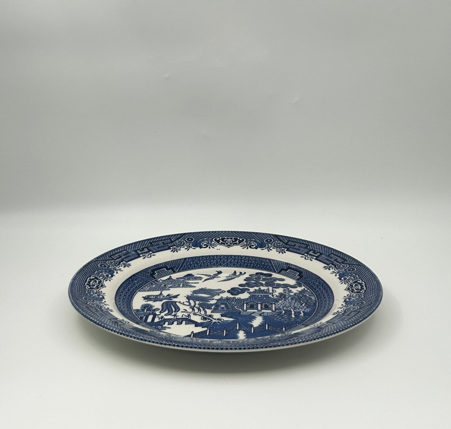 Set of 8 Churchill Staffordshire Blue Willow Dinner Plates – Made in England