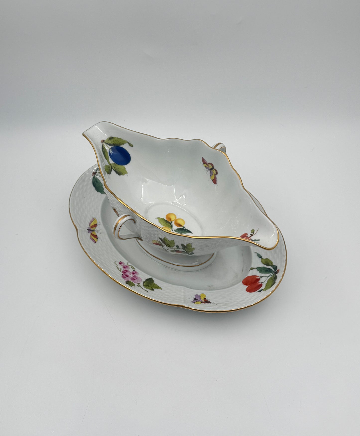 Herend Market Garden Gravy Boat with Attached Underplate – Handpainted Porcelain, Hungary