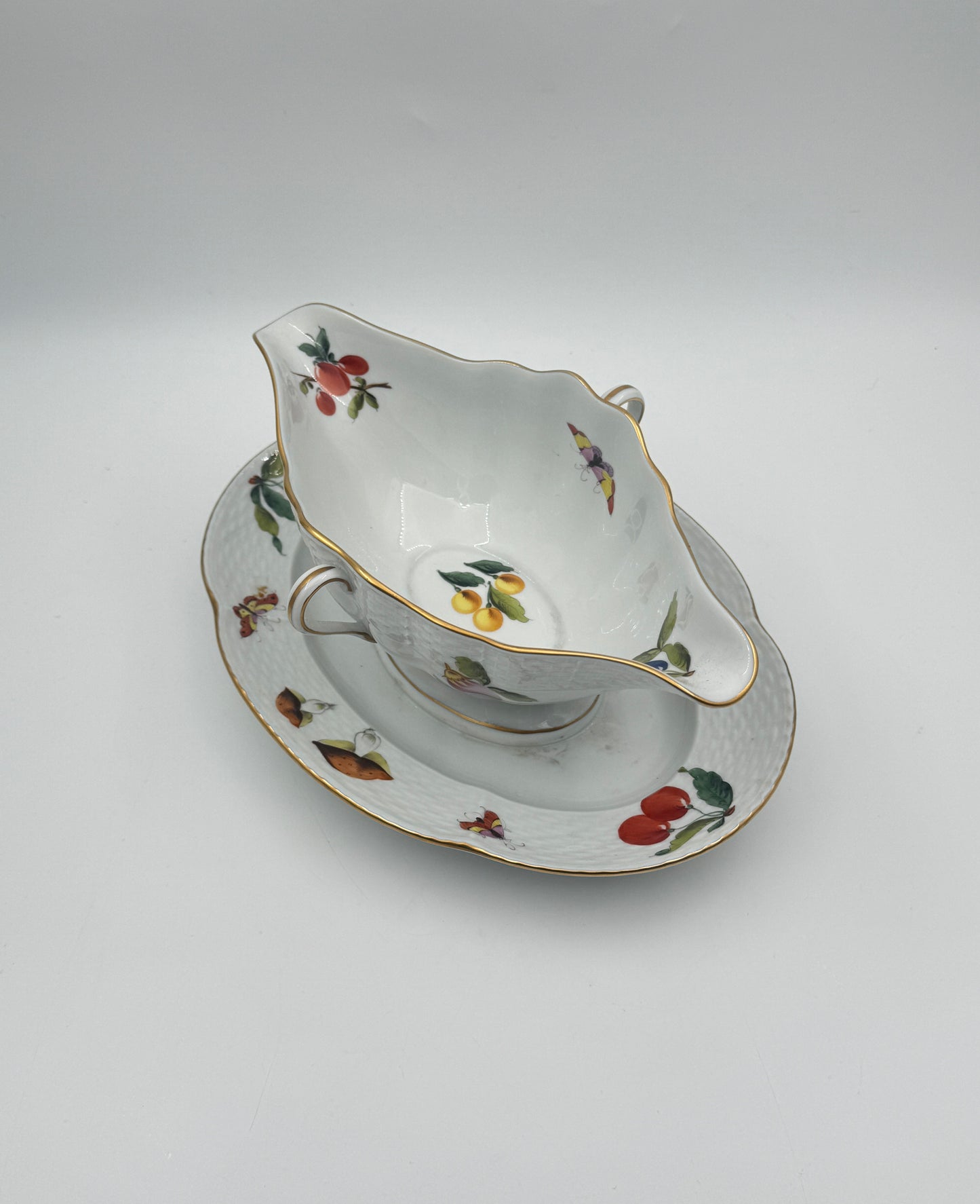 Herend Market Garden Gravy Boat with Attached Underplate – Handpainted Porcelain, Hungary