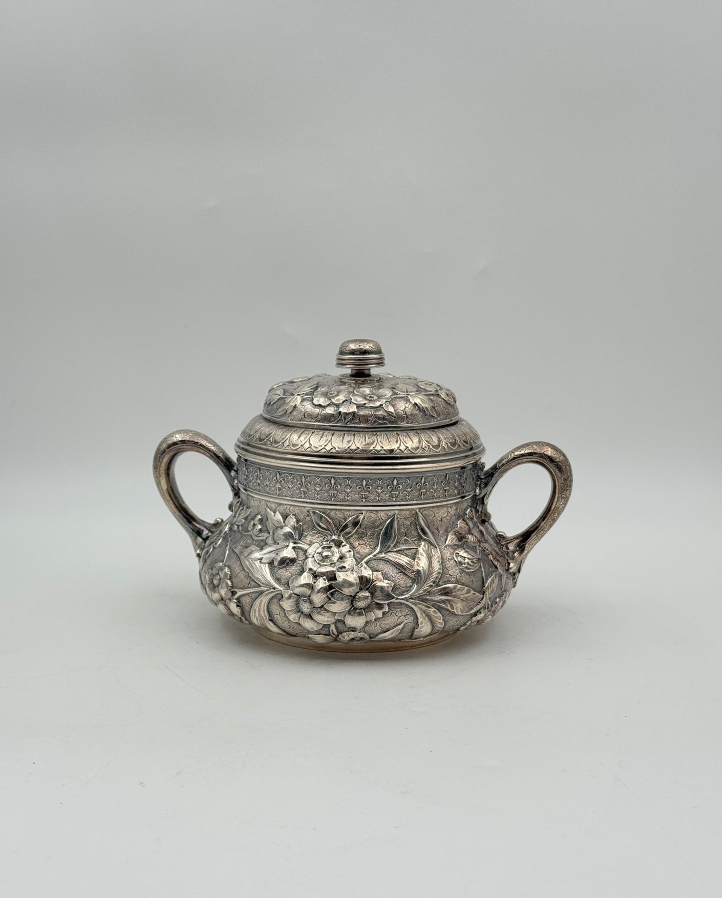 Dominick & Haff Sterling Silver Repoussé Coffee & Tea Service – Dated 1881