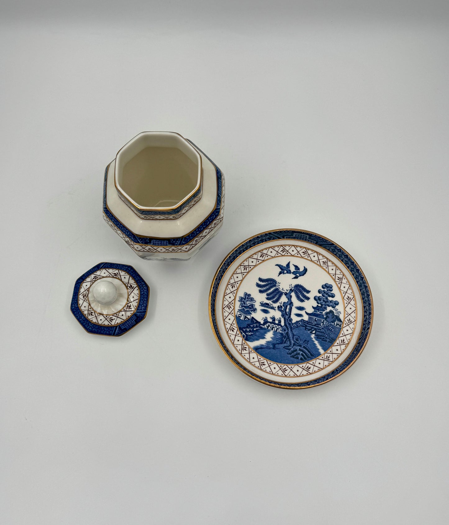 Royal Doulton Booth’s "Real Blue Willow" Jar with Lid and Tray – Small Decorative Set