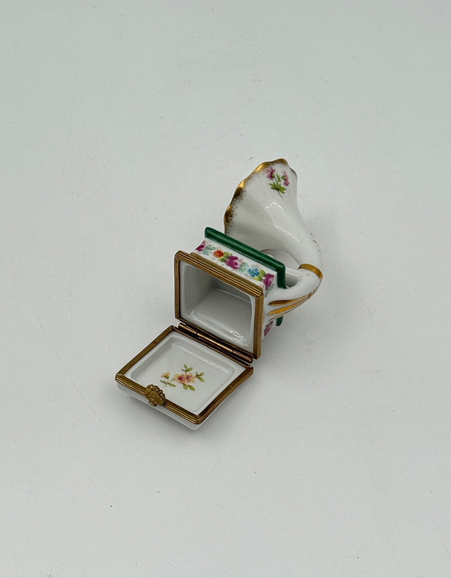 Limoges Porcelain Box – Gramophone Design, Hand-Painted France