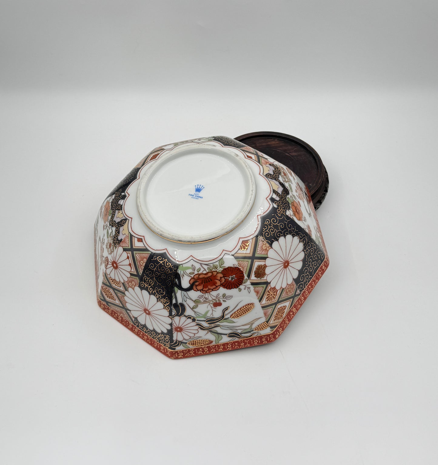 Japanese Porcelain Octagonal Bowl with Stand – Floral & Geometric Imari Design, Gold Trim