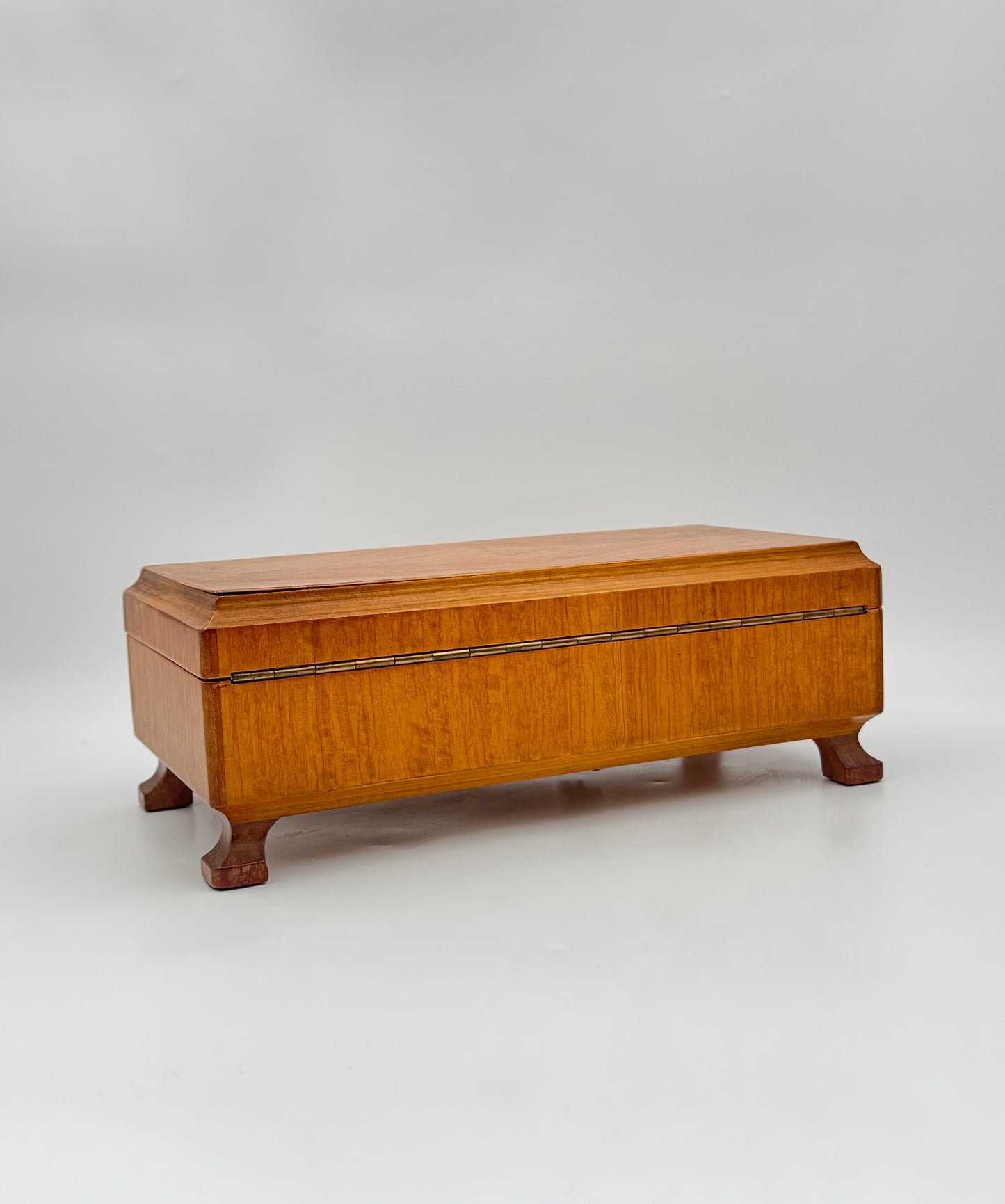 Swiss Made Wooden Music Box – Footed Case with Treasure Waltz & Mignon Gavotte Tunes