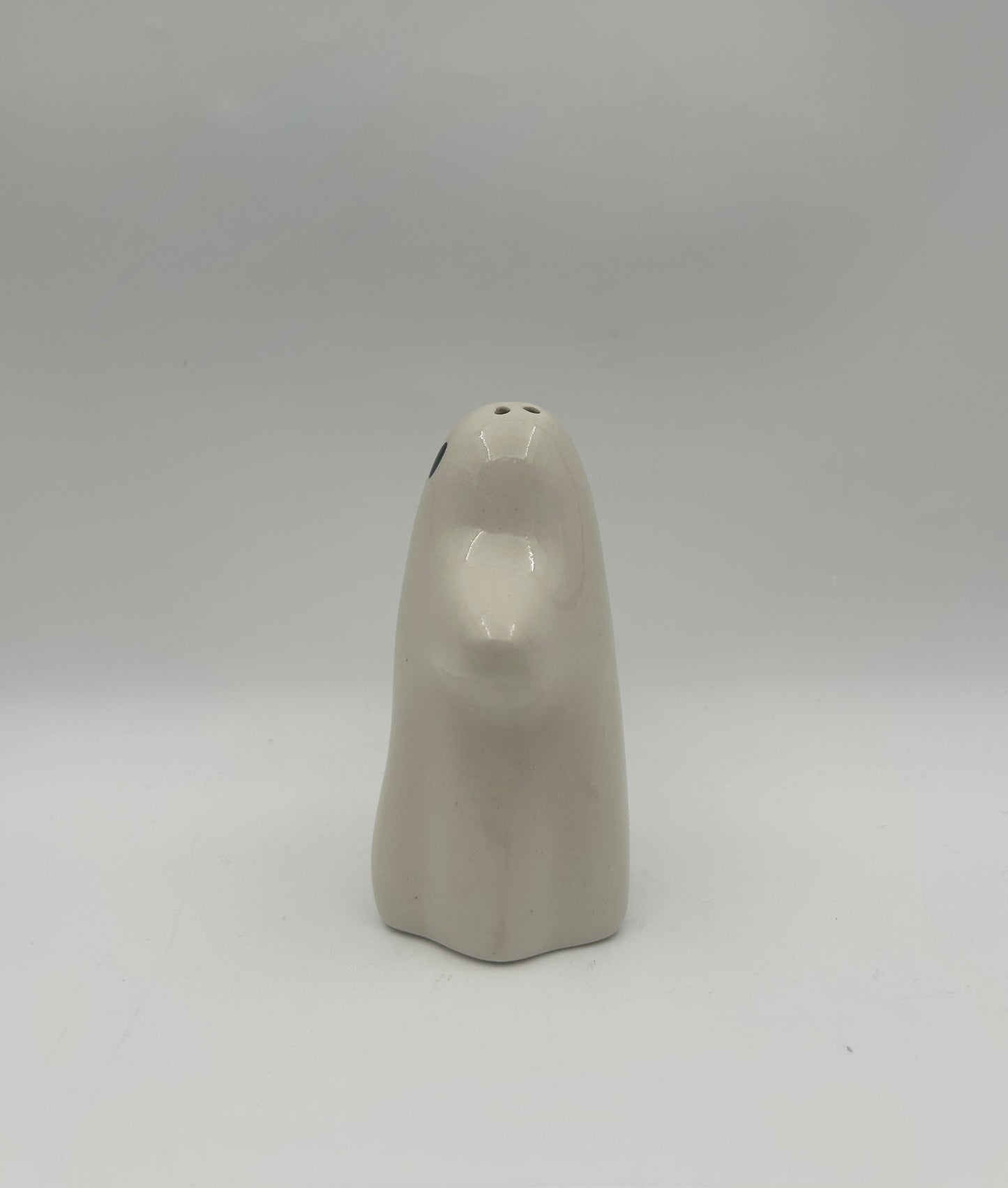 Halloween Ghost Salt & Pepper Shakers – Stoneware Set of 2