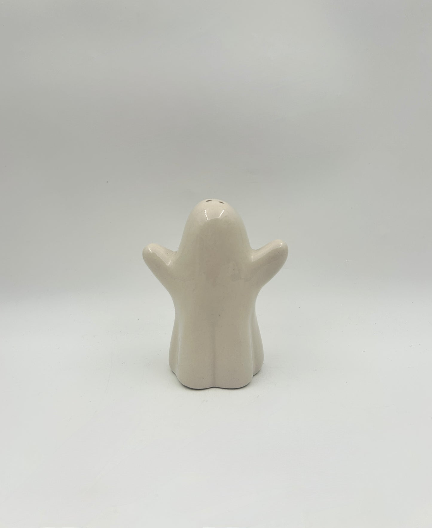 Halloween Ghost Salt & Pepper Shakers – Stoneware Set of 2