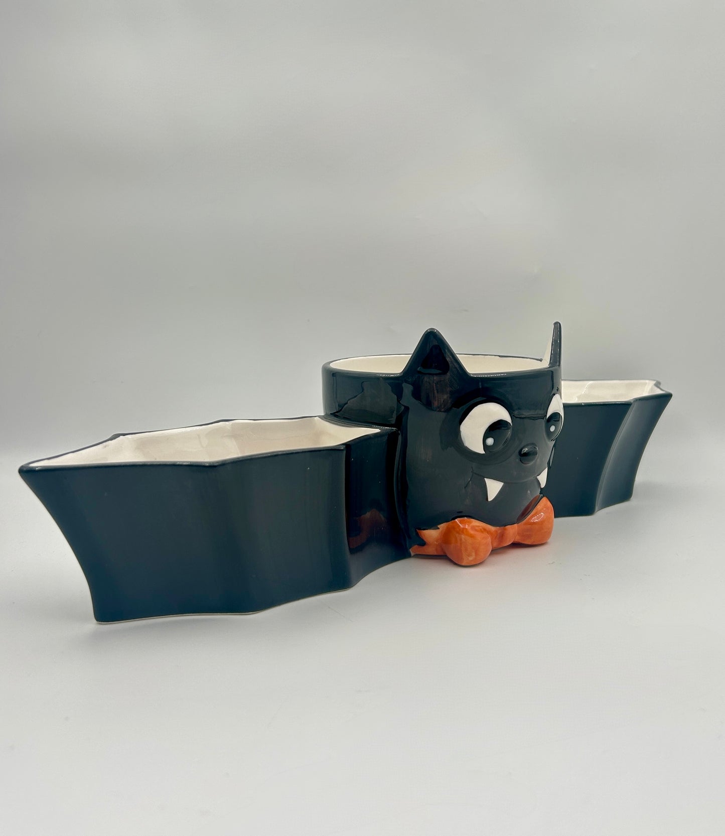 RAZ Bat Halloween Candy Tray – 3-Section Ceramic Serving Dish – 4457666