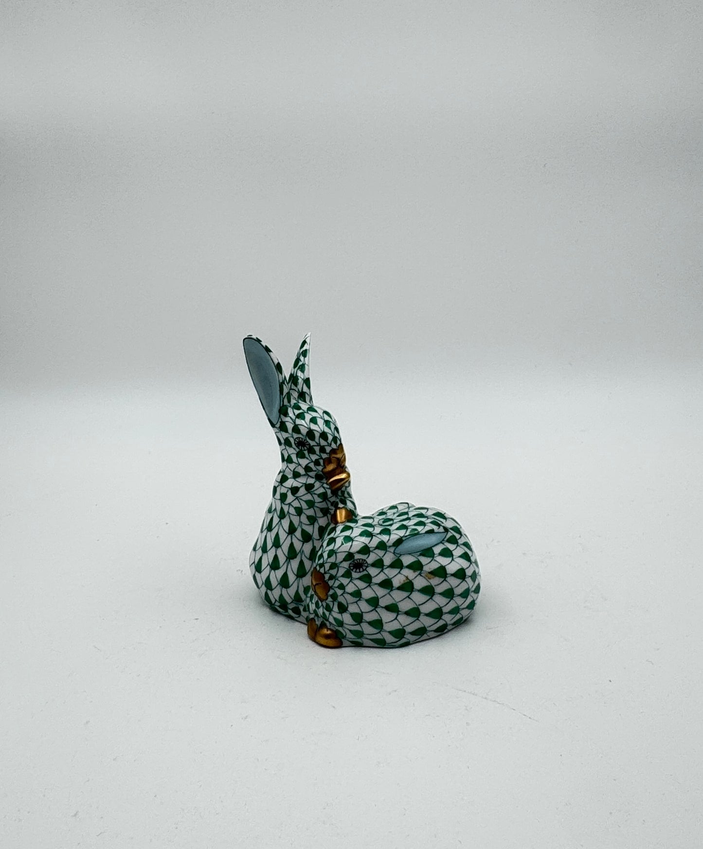 Herend Emerald Green Fishnet Pair of Bunnies