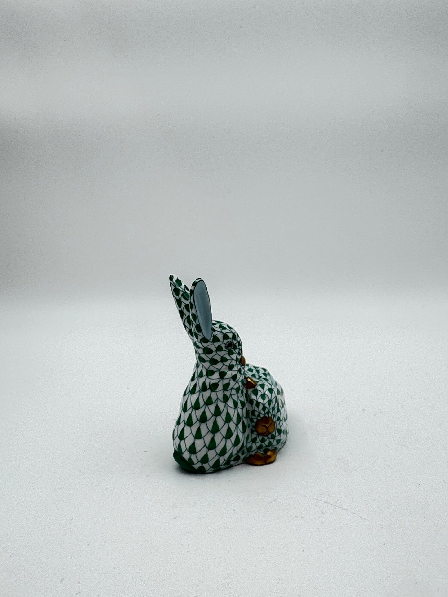 Herend Emerald Green Fishnet Pair of Bunnies