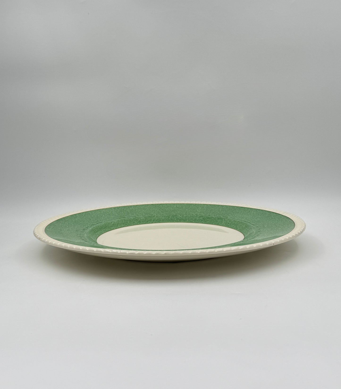 Set of 10 George Jones English Ironstone Dinner Plates, Stirling Crescent, Green Rim