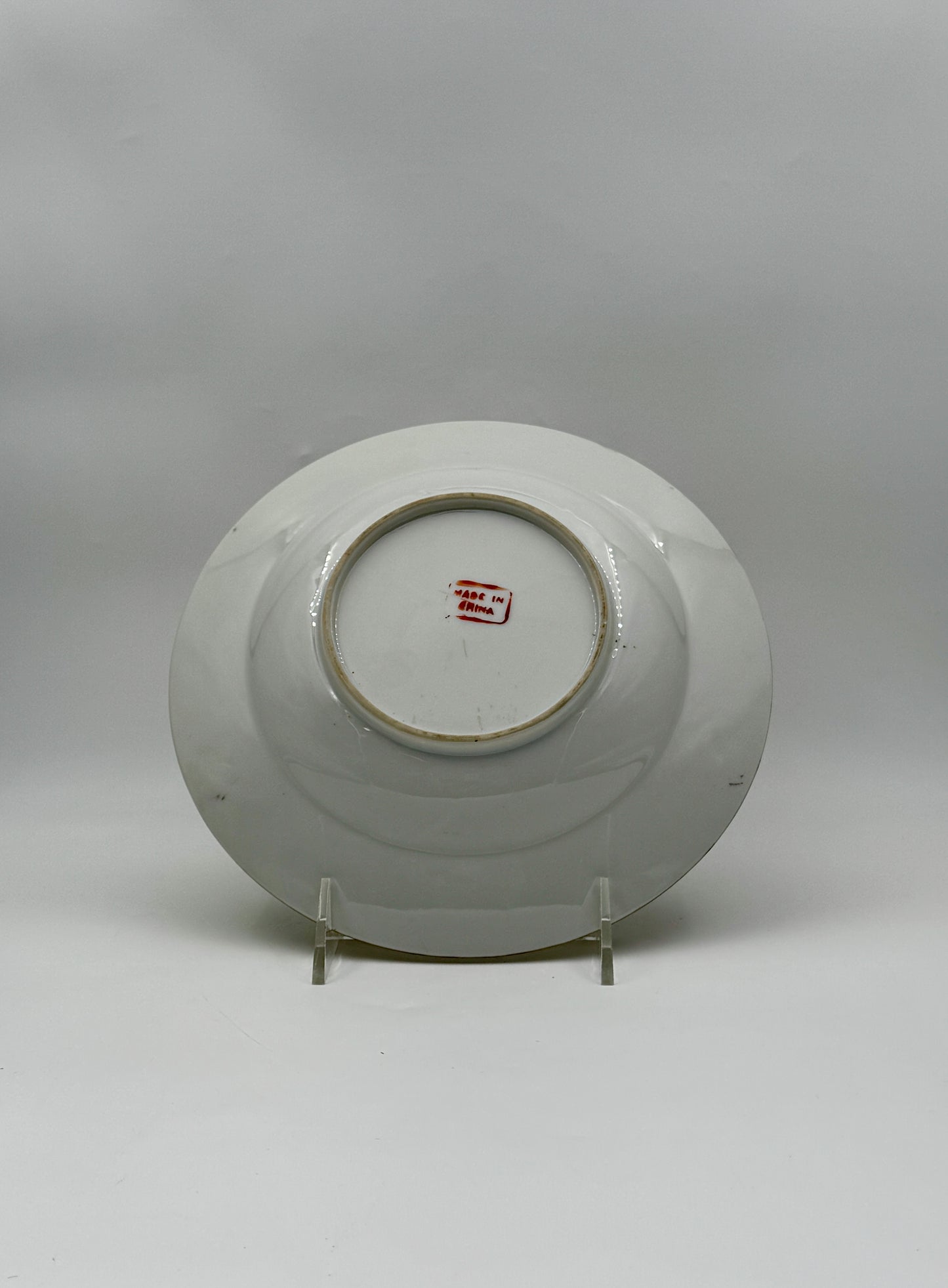 Pair of Chinese Rimmed Bowls with Dragon Motifs