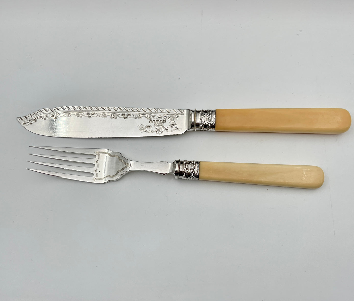 Boxed Silverplate Fish Set for Six– Elkington & Co., England