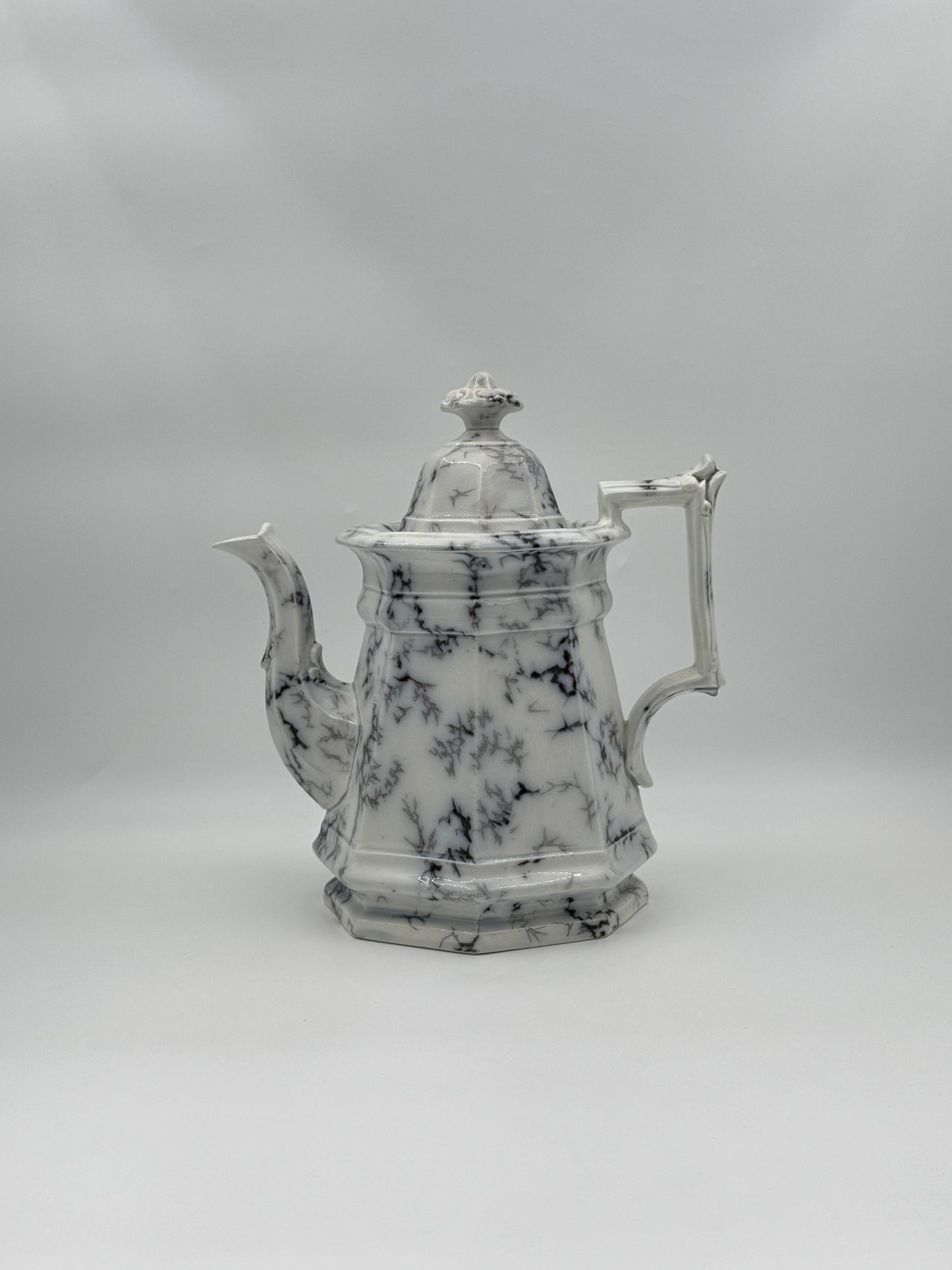 Antique Ironstone Coffee Pot – Pinder Mochaware, England c.1860