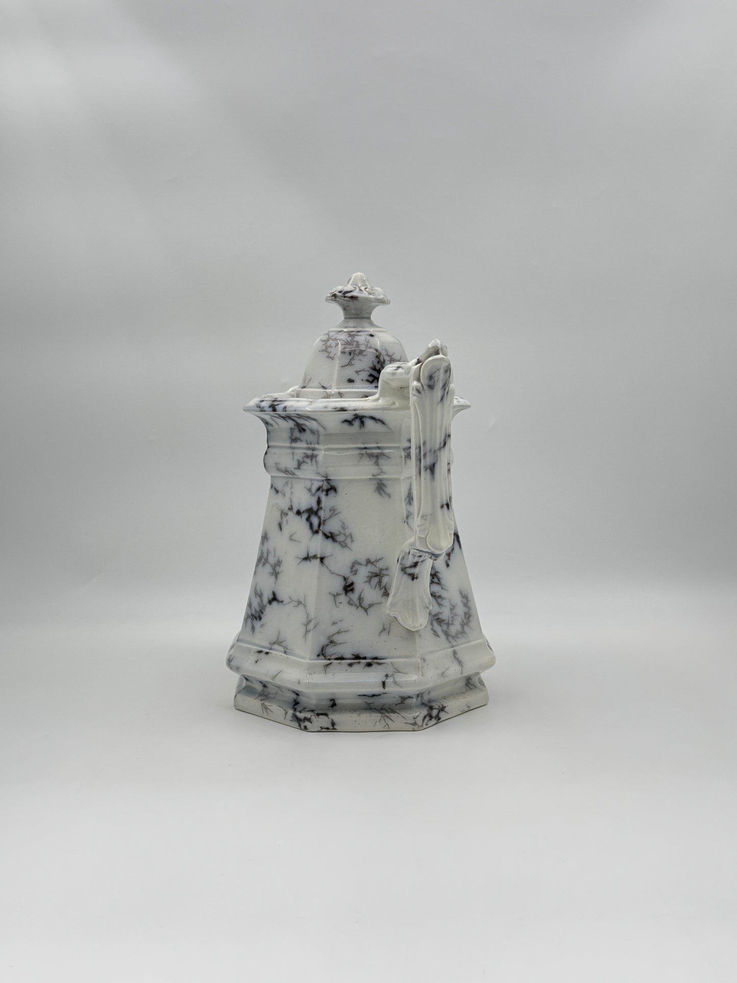 Antique Ironstone Coffee Pot – Pinder Mochaware, England c.1860