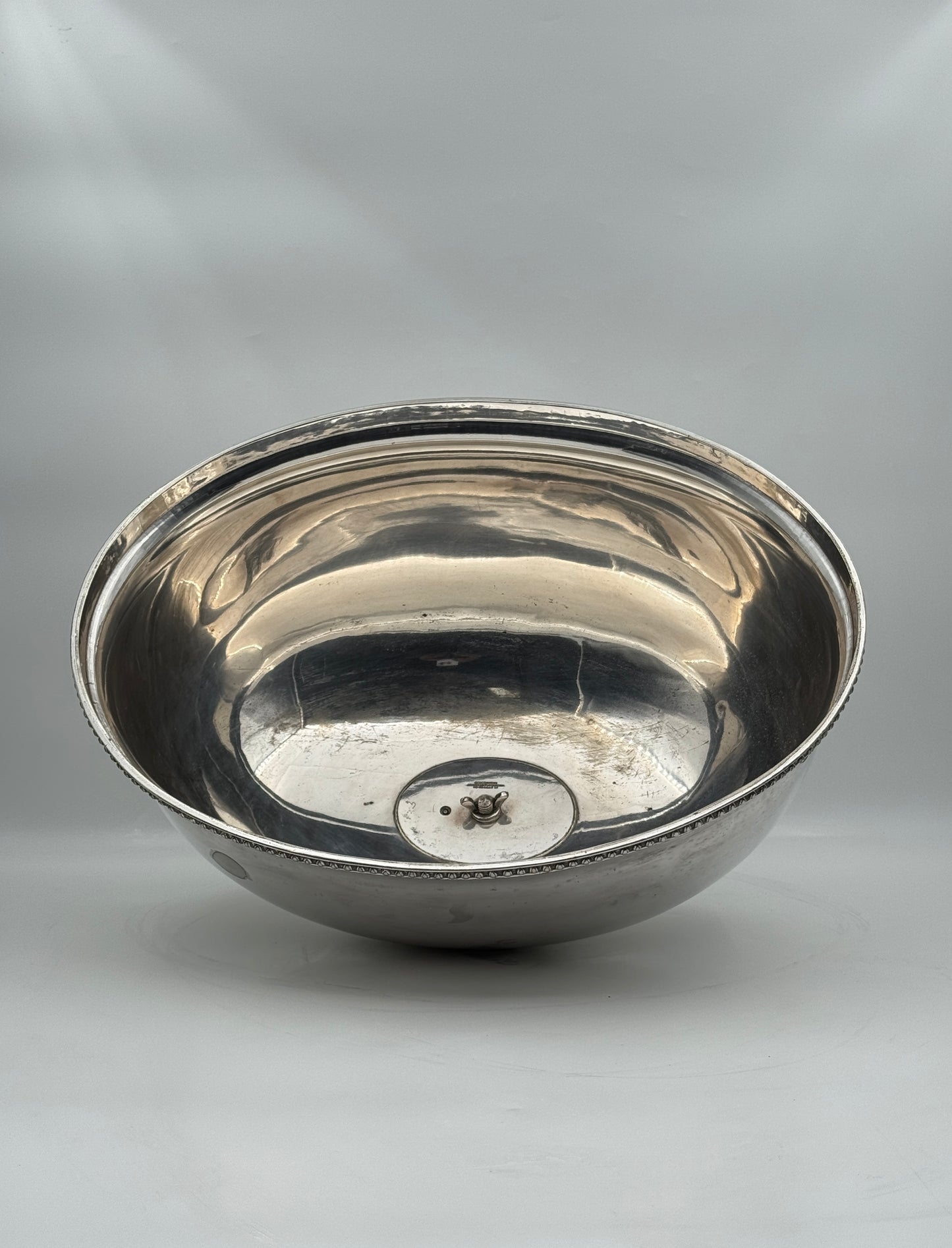 Small English Silverplate Meat Dome – Goldsmiths & Silversmiths Co., London