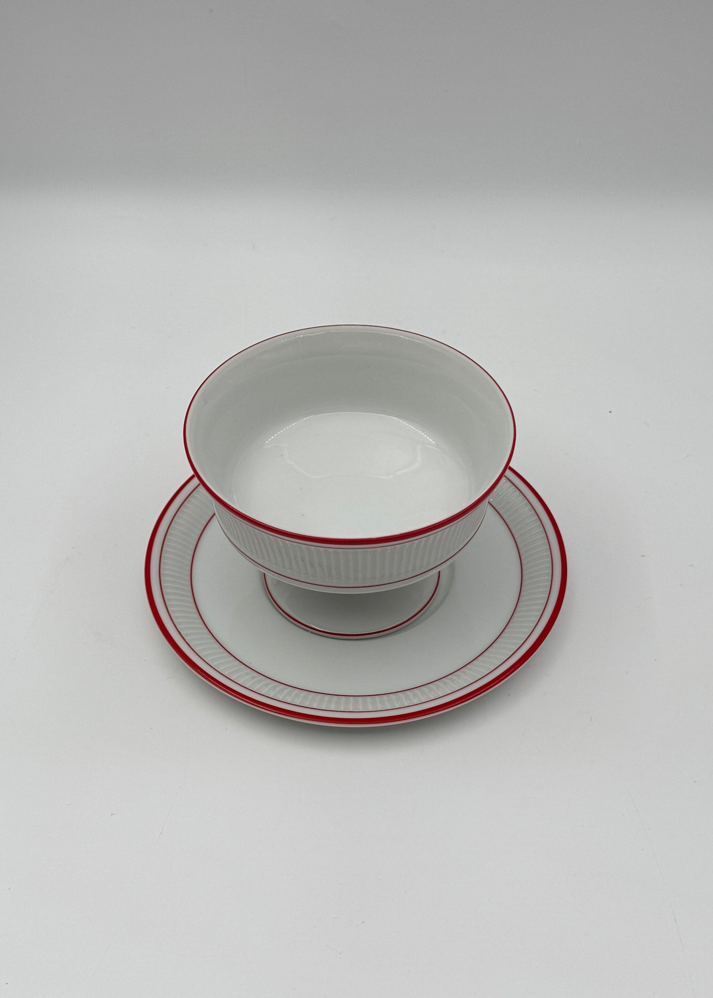 Fitz and Floyd “Holiday Classic” Fine Porcelain Dessert Set – Set of 8 Coffee Cups and Compotes with Saucers