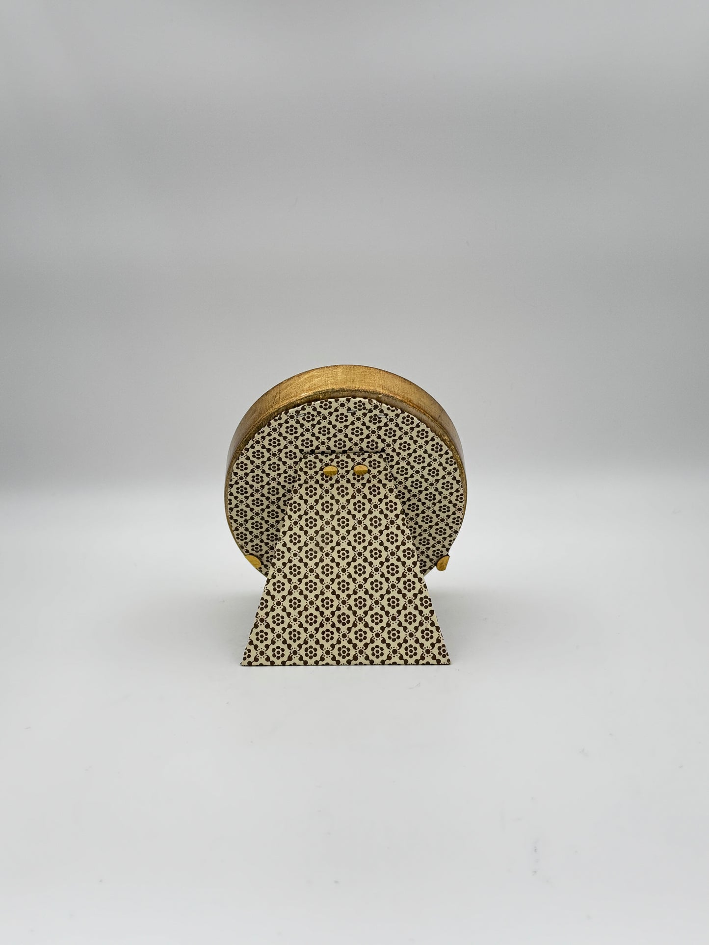 Cavallini 3” Oval Gold Leaf Florentine Frame – Handmade in Italy
