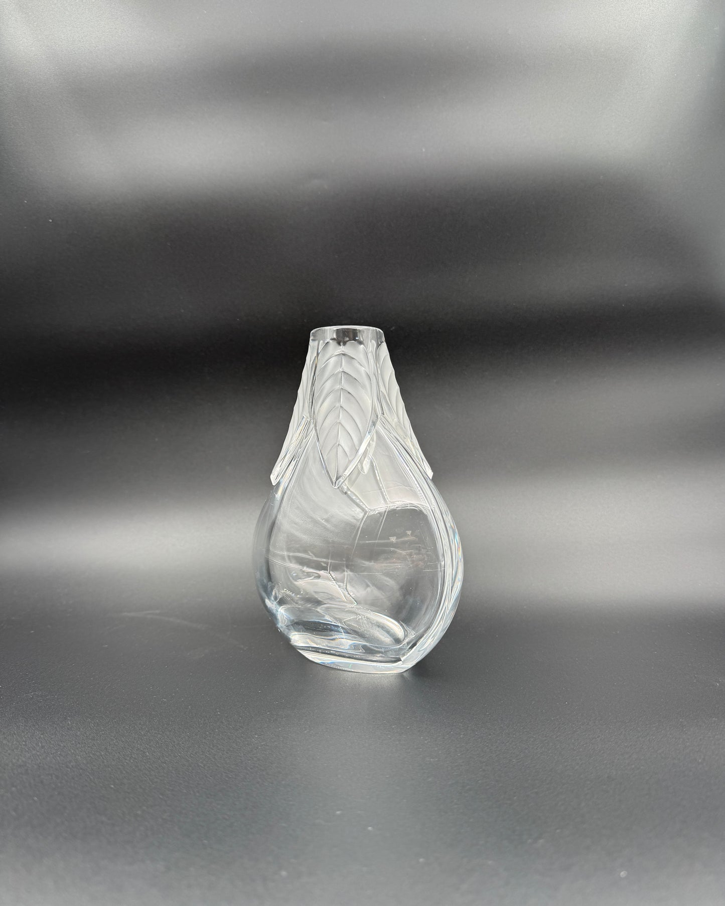 Lalique France Frosted Crystal Osumi Leaf Vase