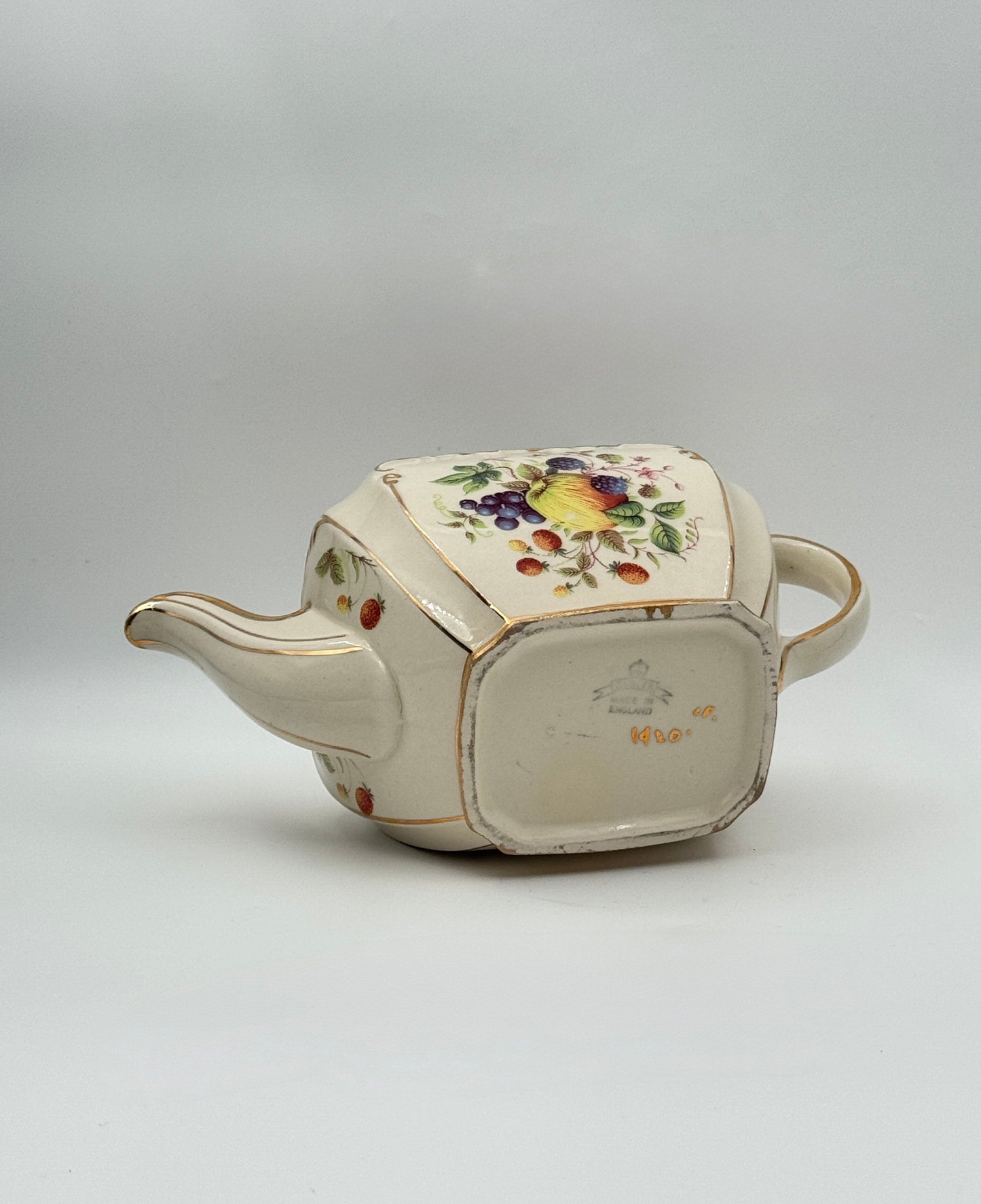 Teapot with Fruit Motif – Made in England