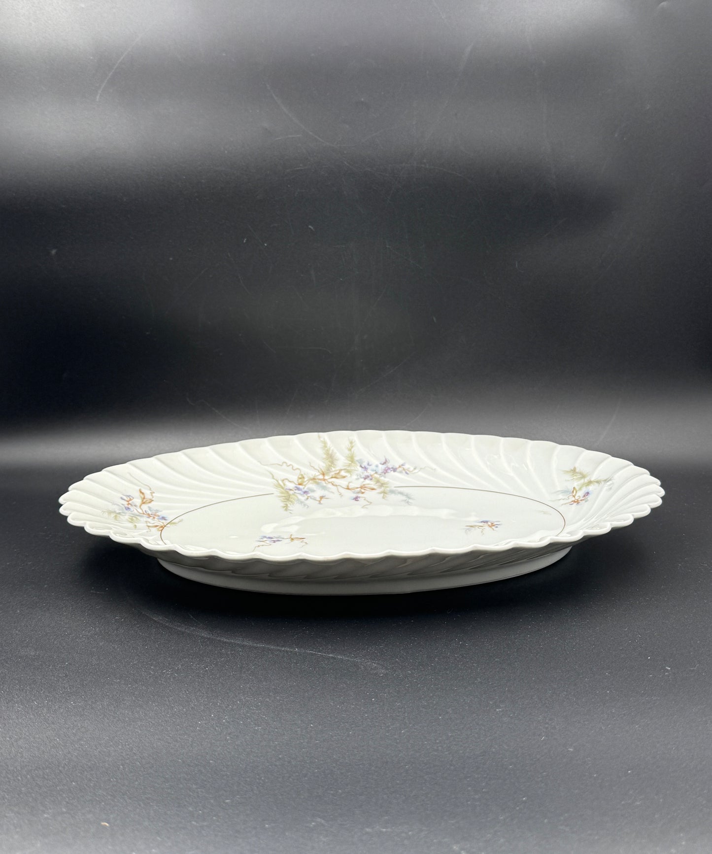 Haviland Orsay China – Lavender Vine Flower – 19-Piece Set