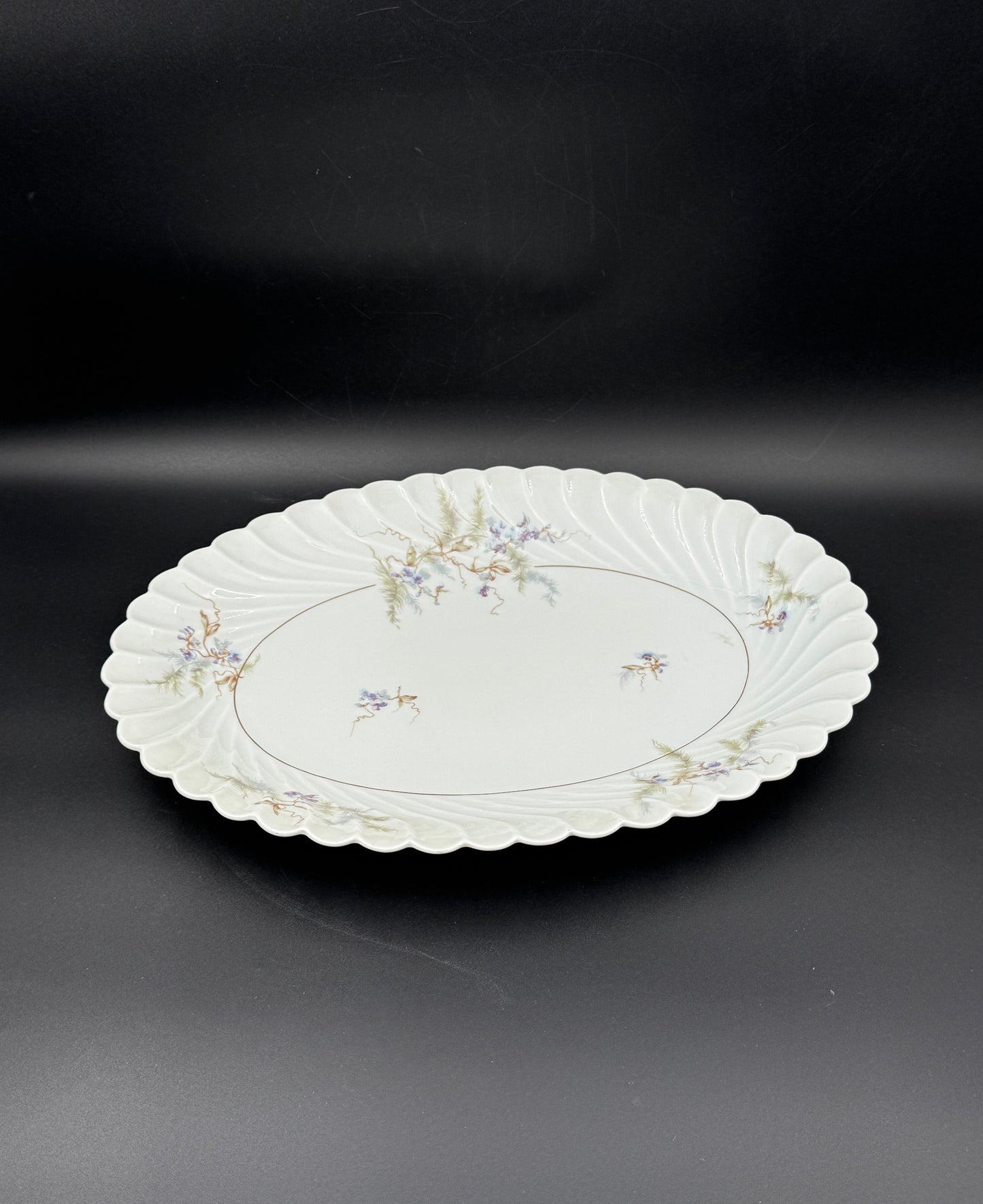 Haviland Orsay China – Lavender Vine Flower – 19-Piece Set