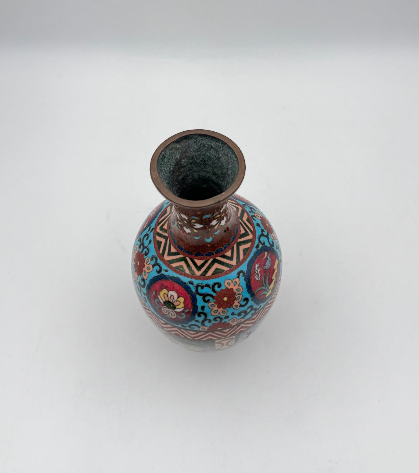 Antique Chinese Cloisonné Vase with Floral & Phoenix Motifs – c.1880