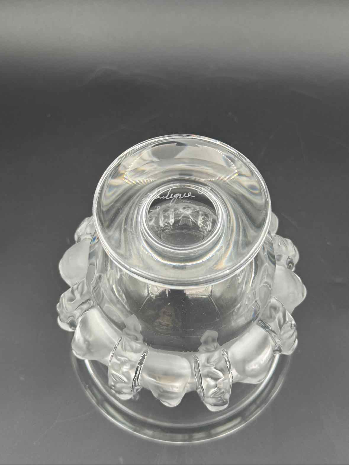 Lalique Crystal Dampierre Vase With Sparrows