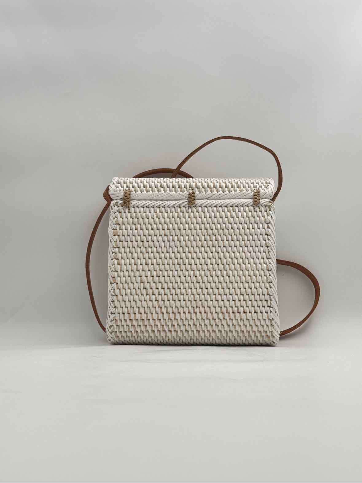 White Washed Rattan Hinge Flap Purse Handbag Crossbody With Leather Strap